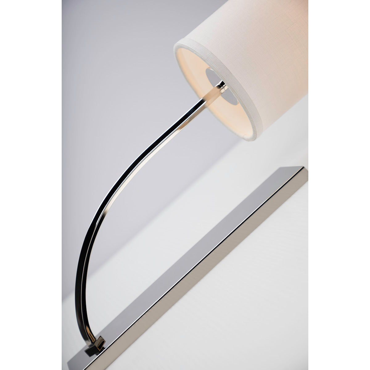 Colton Wall Lamp – Eastern Minimalist Curved Brass & Fabric Sconce