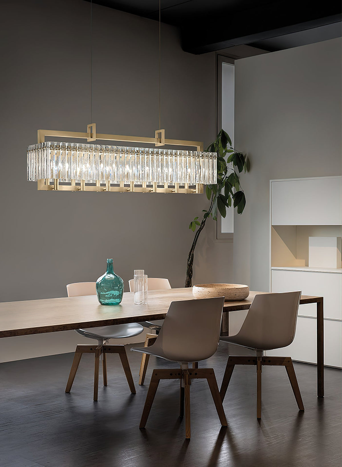 Crek Chandelier – Sculptural Brass & Rock Crystal Glass Linear Chandelier