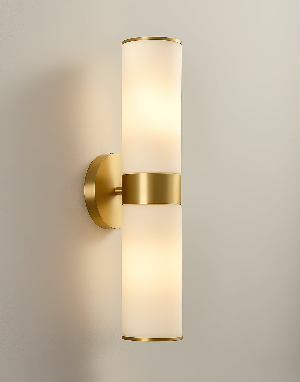 Crestmoor Vanity Alabaster Sconce – Modern Brass & Natural Alabaster Dual Cylinder Sconce