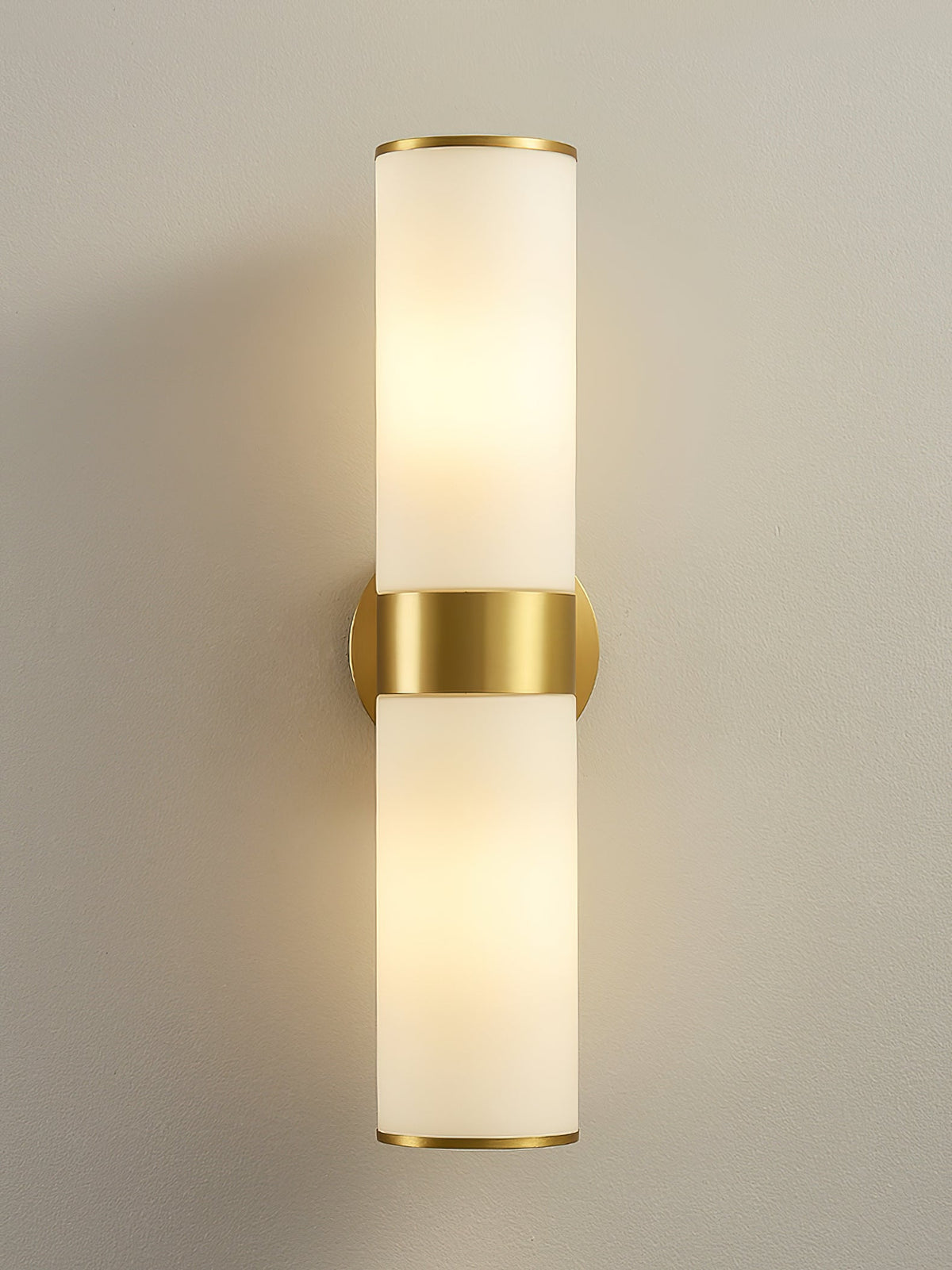 Crestmoor Vanity Alabaster Sconce – Modern Brass & Natural Alabaster Dual Cylinder Sconce