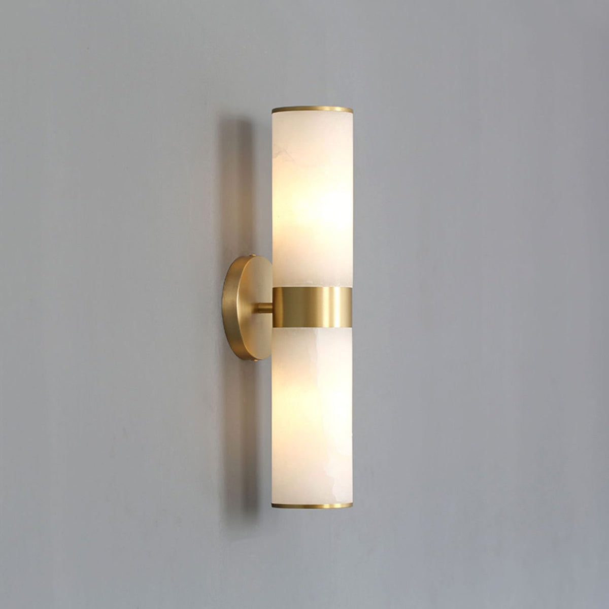 Crestmoor Vanity Alabaster Sconce – Modern Brass & Natural Alabaster Dual Cylinder Sconce