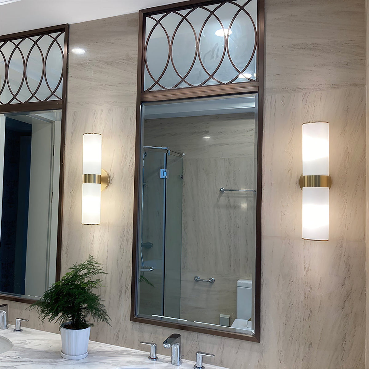 Crestmoor Vanity Alabaster Sconce – Modern Brass & Natural Alabaster Dual Cylinder Sconce