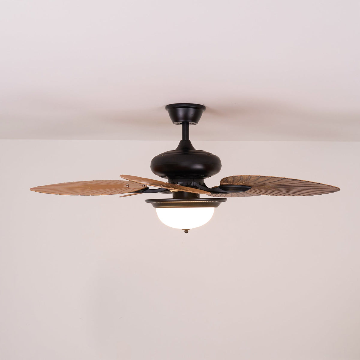Cruise 42″ Ceiling Fan Light – Indoor/Outdoor DC Motor LED Ceiling Fan