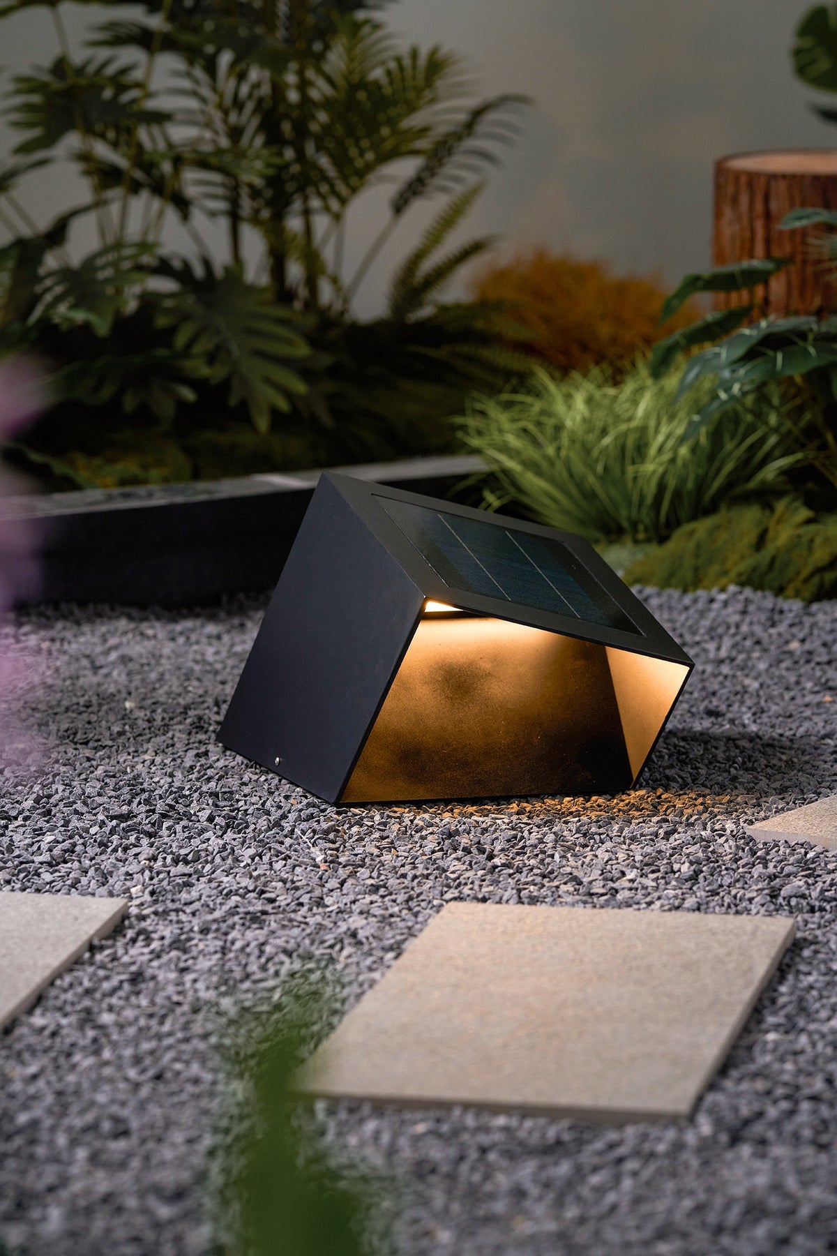 Cube Garden Solar Outdoor Light – Waterproof Stainless Steel Solar Landscape Lamp