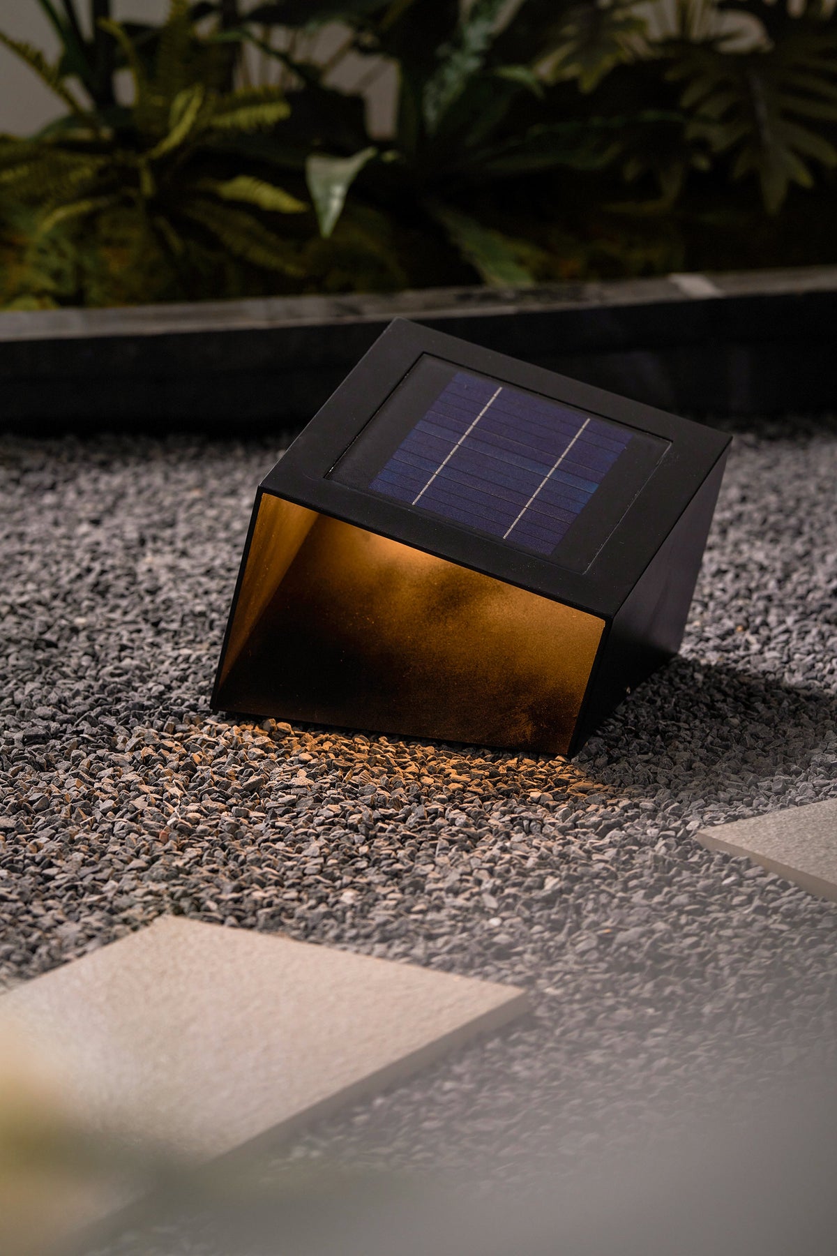 Cube Garden Solar Outdoor Light – Waterproof Stainless Steel Solar Landscape Lamp