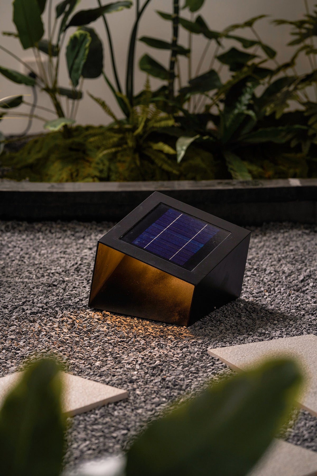 Cube Garden Solar Outdoor Light – Waterproof Stainless Steel Solar Landscape Lamp