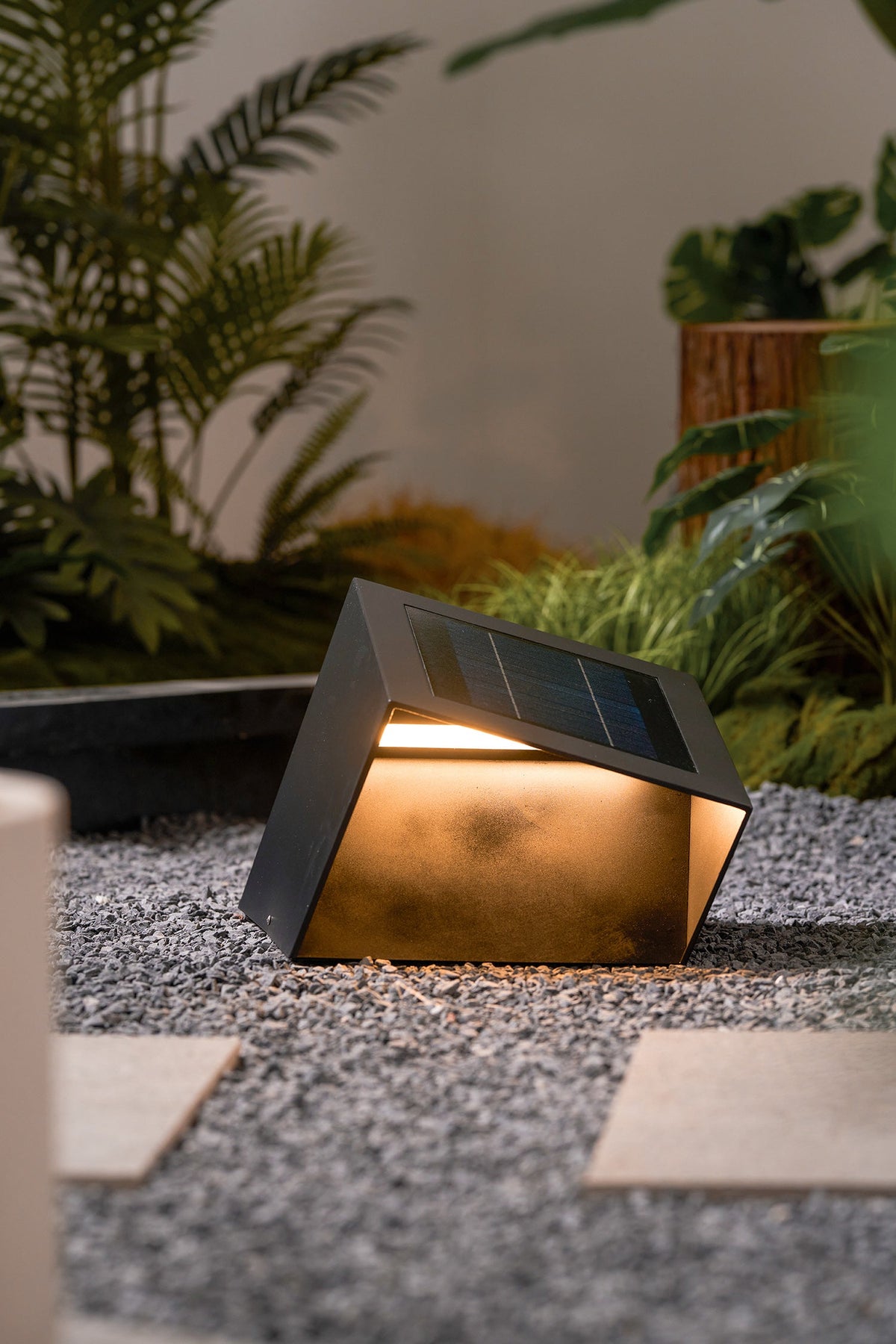 Cube Garden Solar Outdoor Light – Waterproof Stainless Steel Solar Landscape Lamp