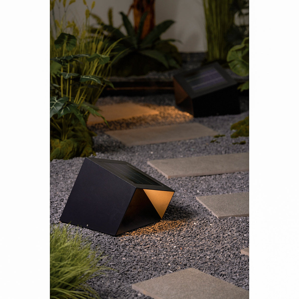 Cube Garden Solar Outdoor Light – Waterproof Stainless Steel Solar Landscape Lamp