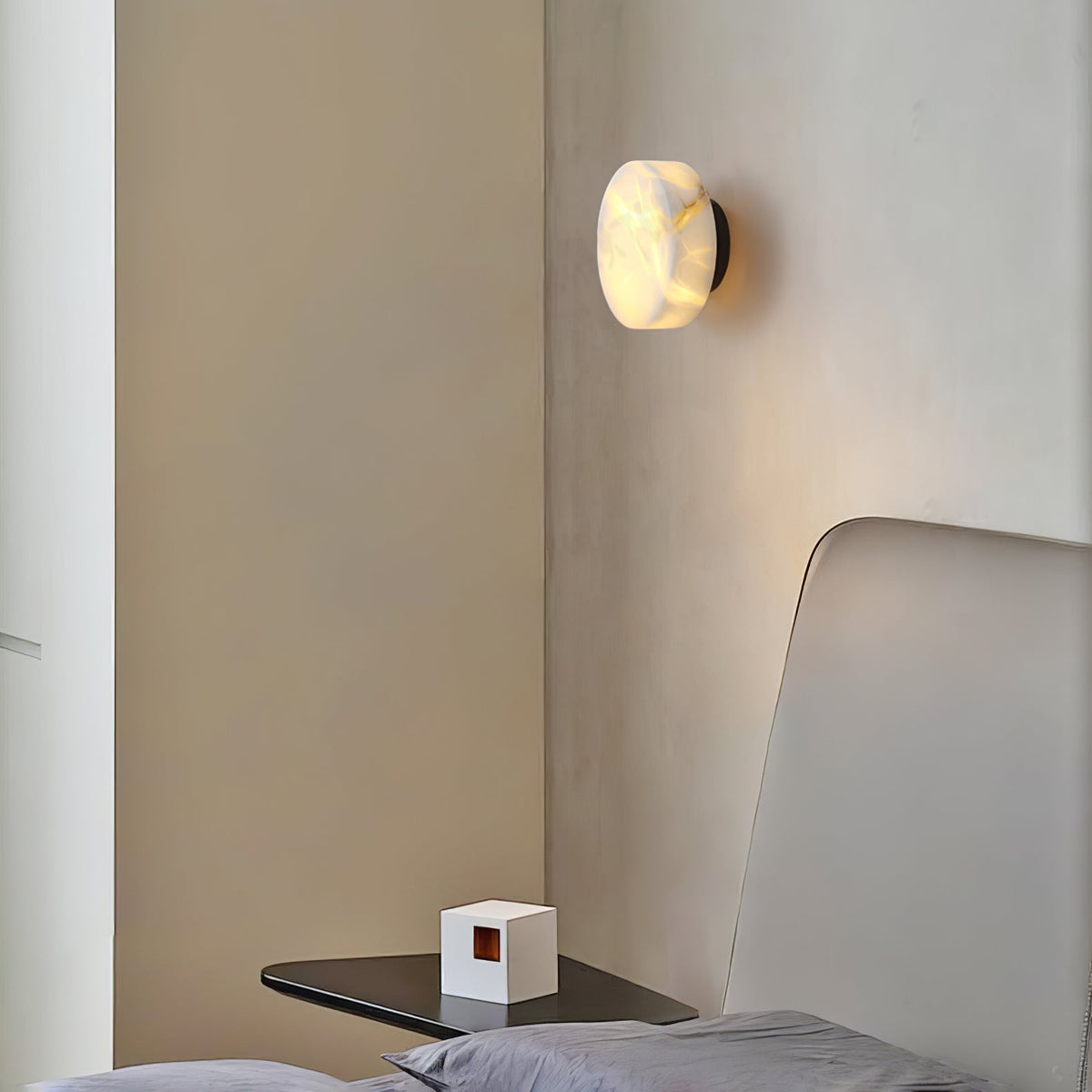 Cylindrical Alabaster Wall Lamp – Architectural Natural Stone LED Sconce