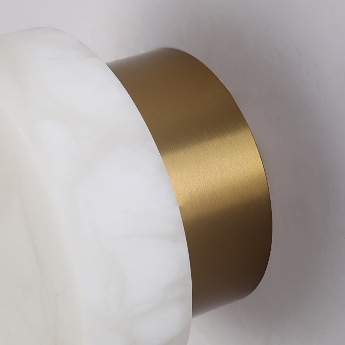 Cylindrical Alabaster Wall Lamp – Architectural Natural Stone LED Sconce