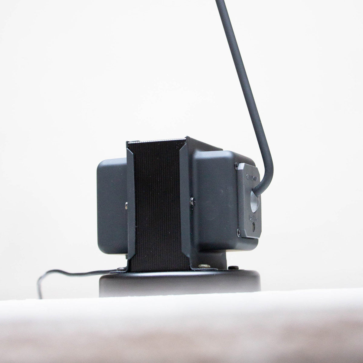 Daphine Table Lamp – Minimalist Adjustable LED Desk Light with Stepless Dimming