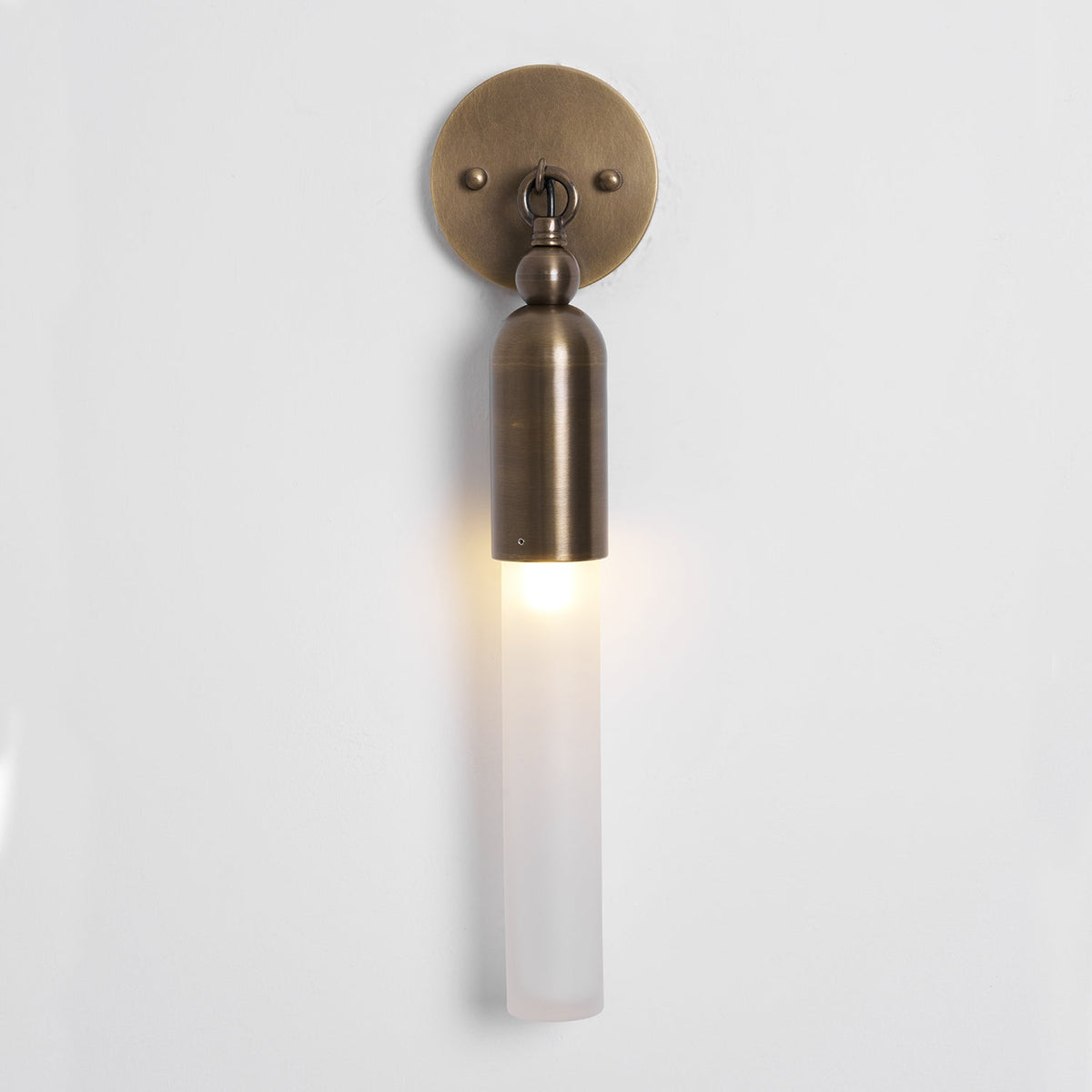 Darby Wall Lamp – Textured Mold-Blown Glass & Brass Dome Sconce