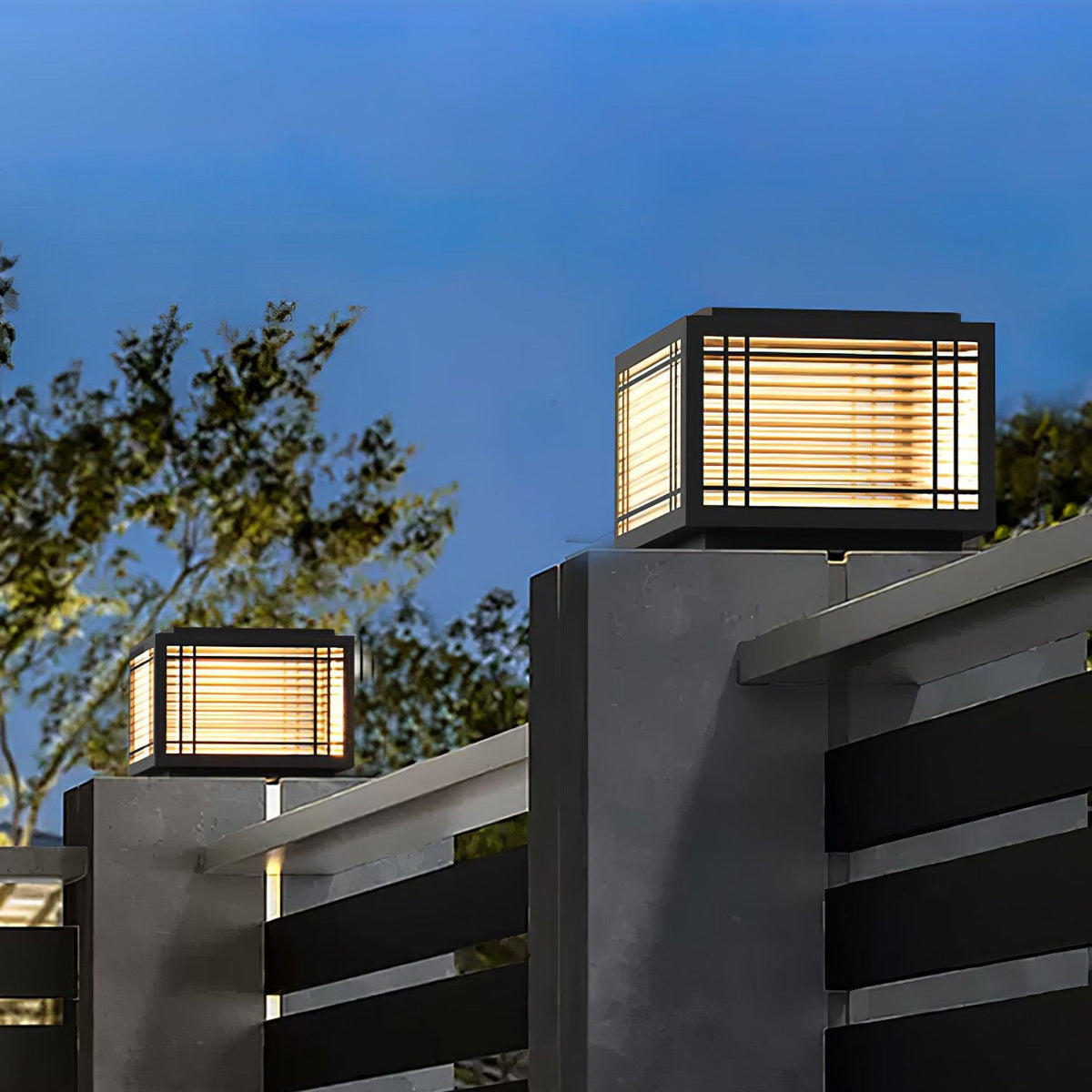 Deck Outdoor Post Light – Waterproof Stainless Steel Solar & Hardwired Pier Light