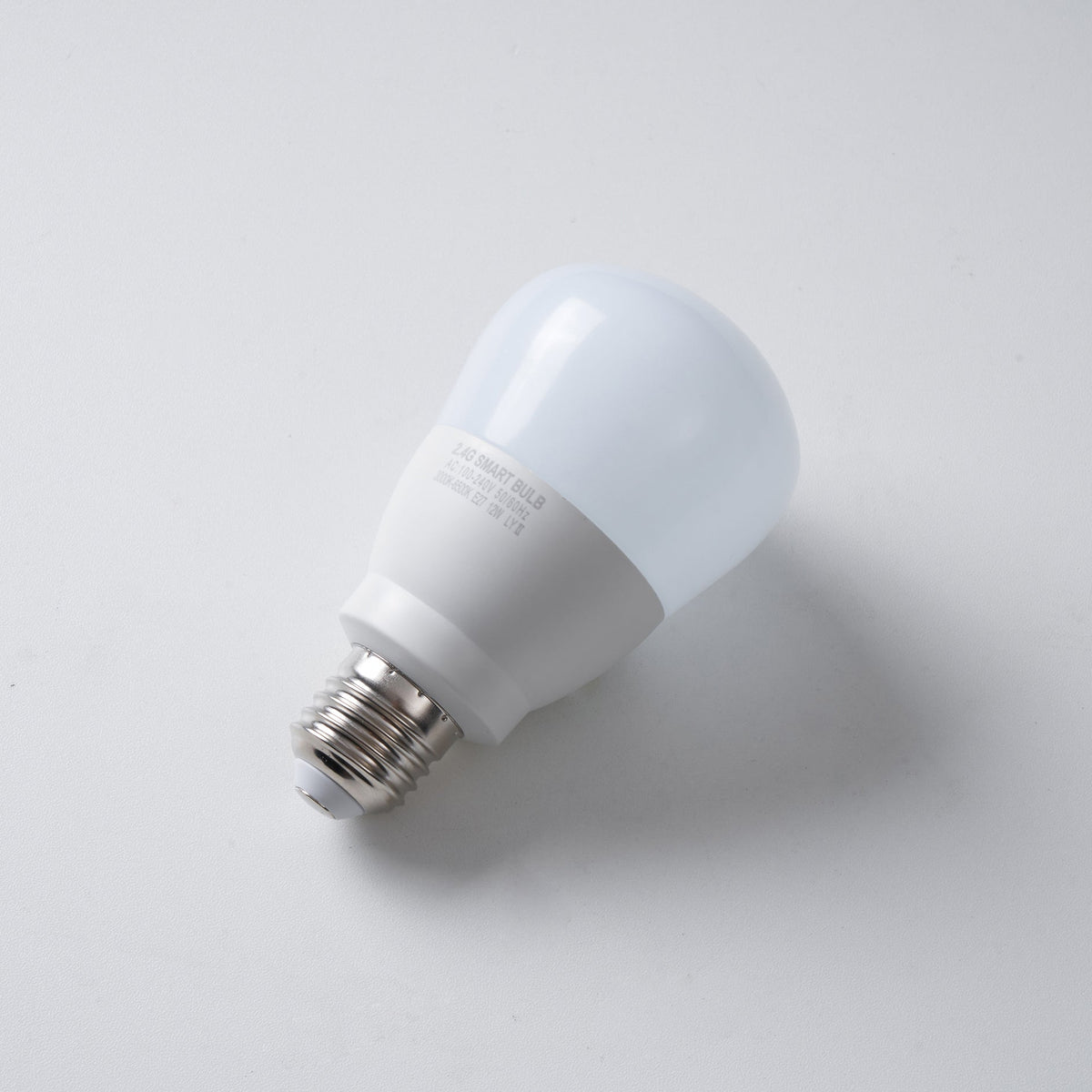 Dimmable LED Light Bulb E27 6W – Aluminum & Glass Remote-Controlled Replacement Bulb