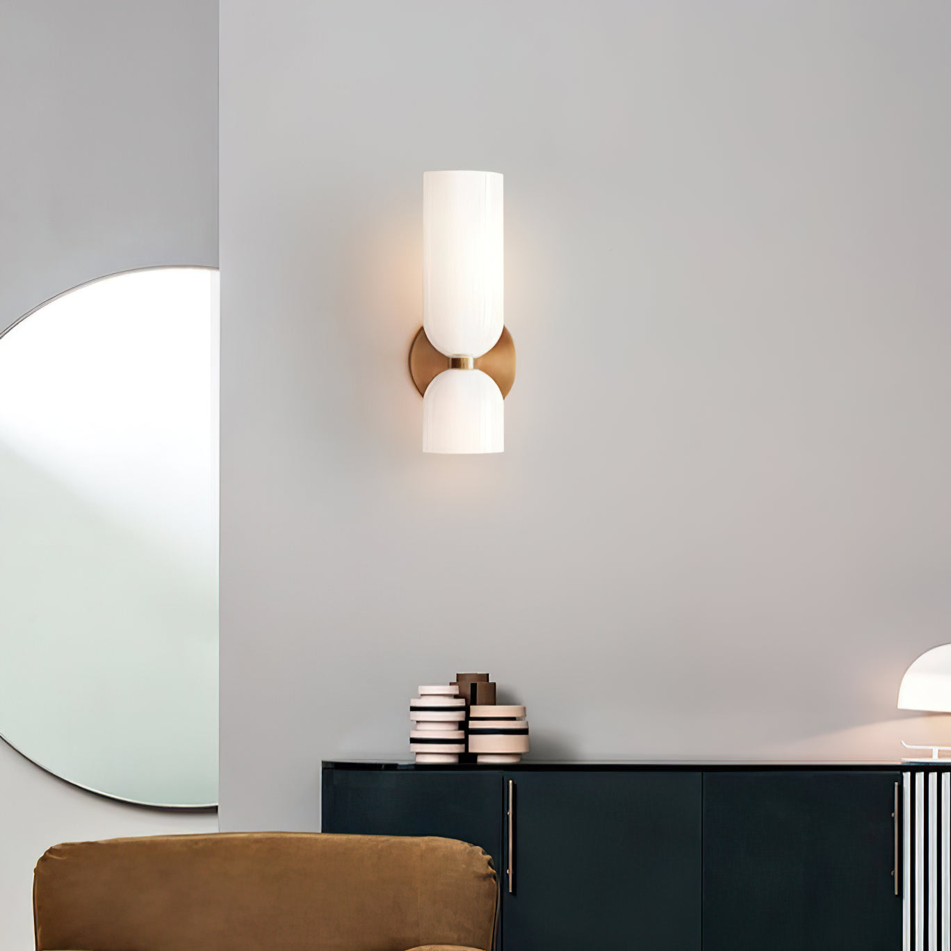 Edie Wall Lamp – Modern Glass Globe & Brass Column Wall Sconce
