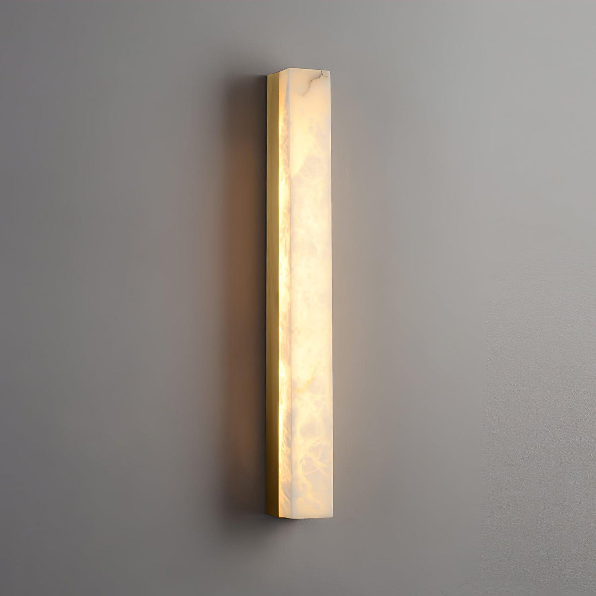 Emerson Alabaster Wall Lamp – Modern Brass & Natural Stone Linear Sconce