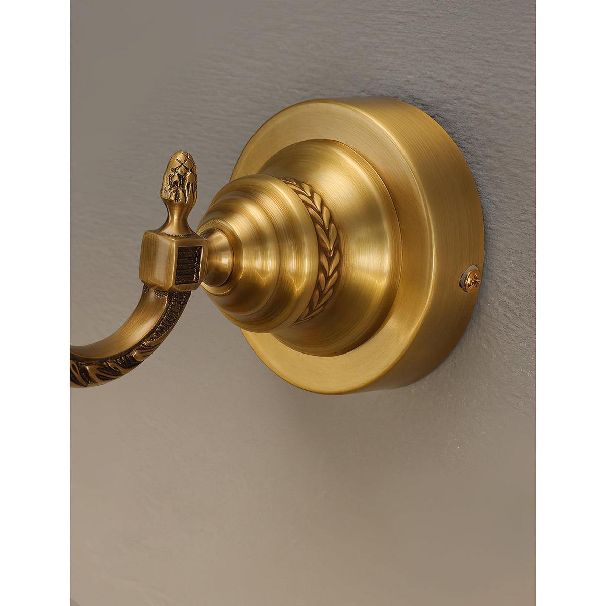 Emery Picture Wall Lamp – Modern Brass Architectural Picture & Artwork Light