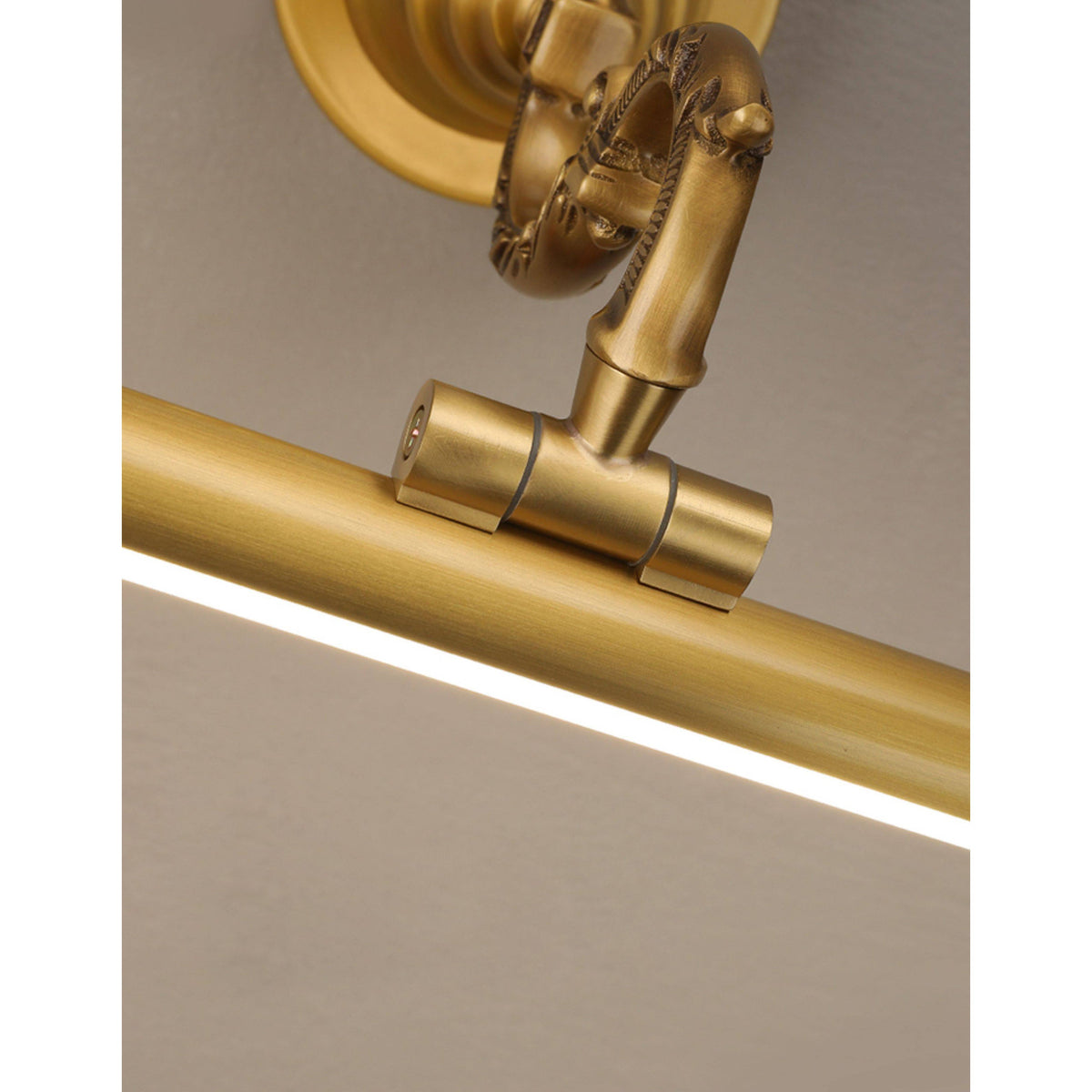 Emery Picture Wall Lamp – Modern Brass Architectural Picture & Artwork Light