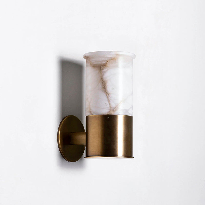 Erato Alabaster Wall Lamp – Modern Brass & Natural Stone Sconce