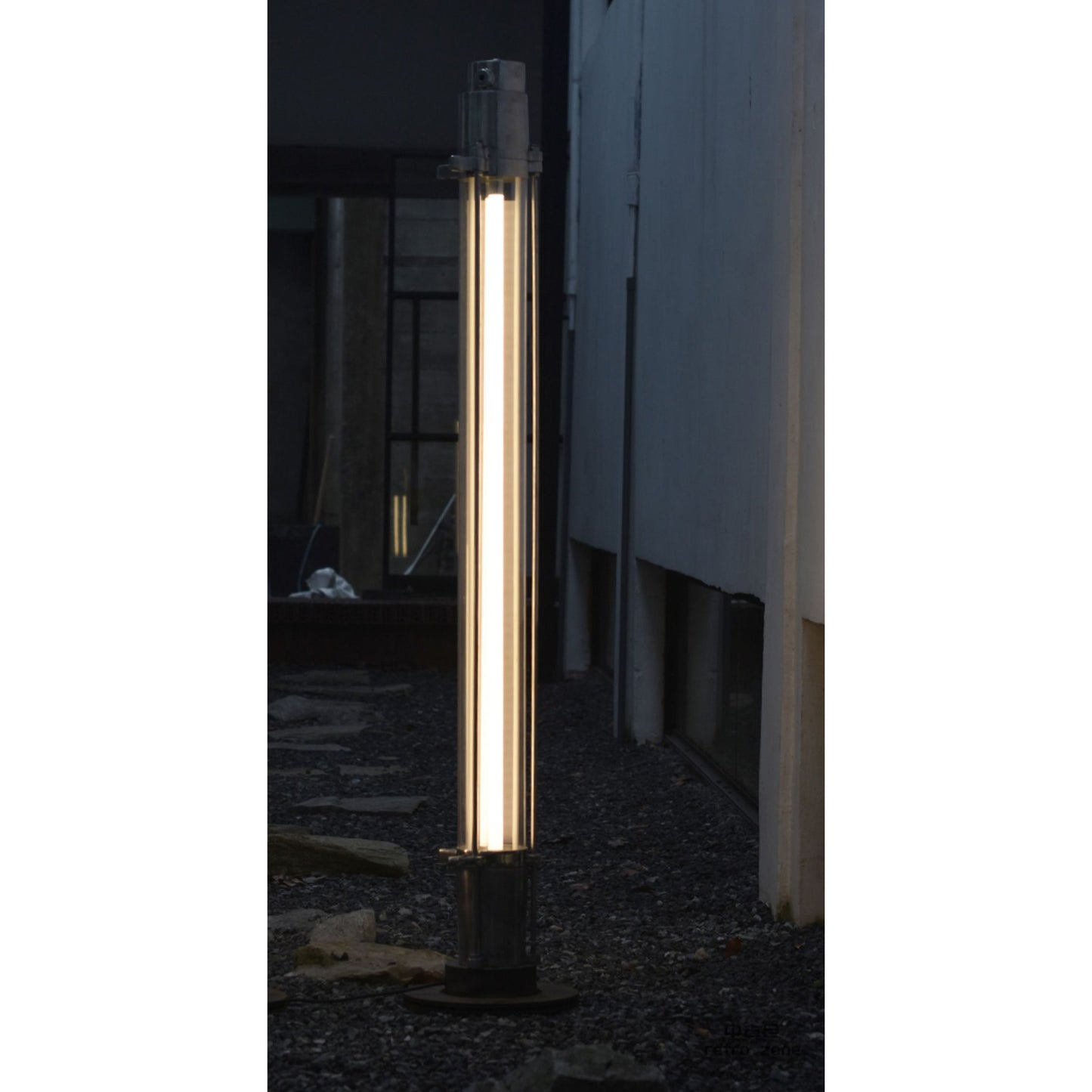 Erie Floor Lamp – Modern Die-Cast Aluminum & Acrylic Standing Light