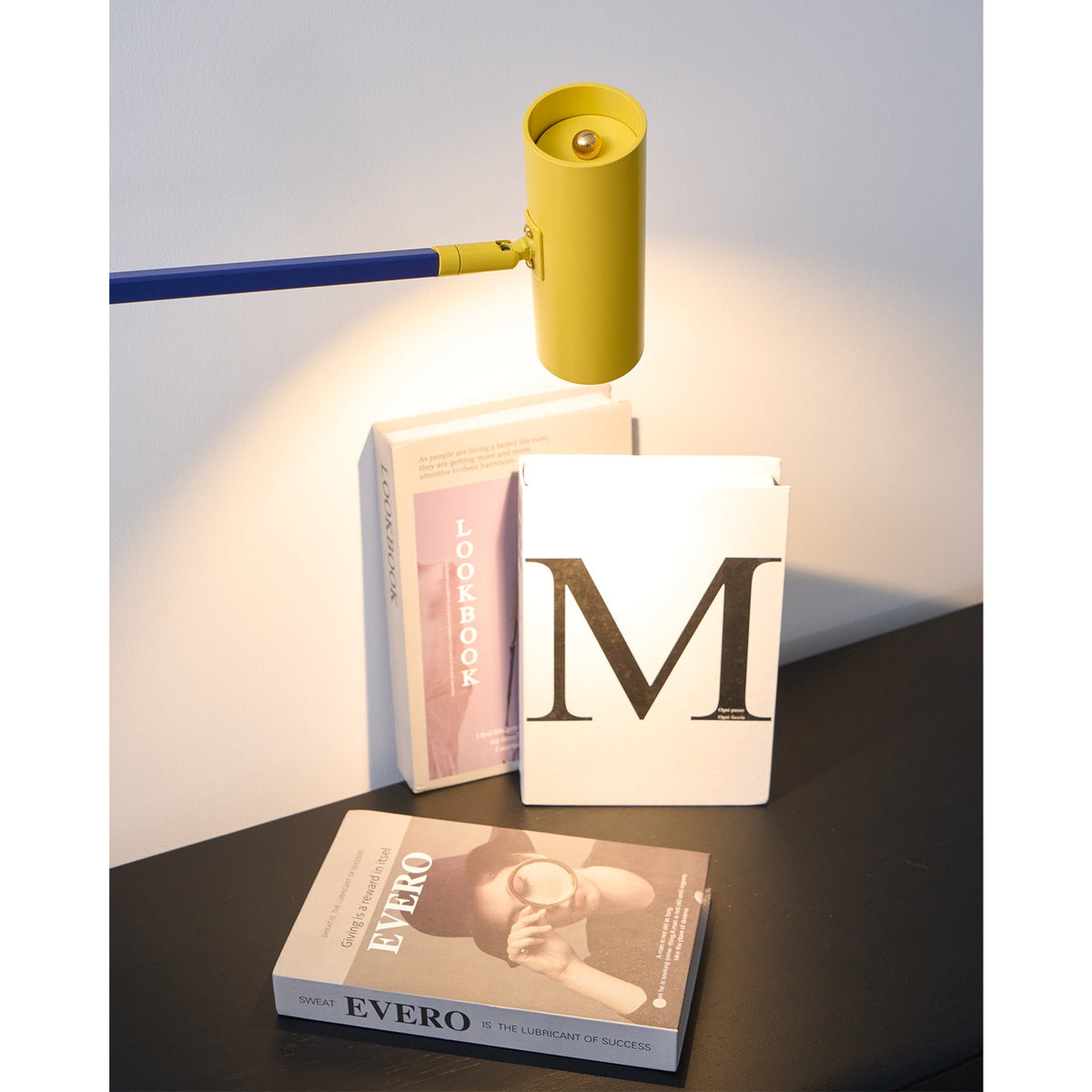 Ettorino Table Lamp – Postmodern Articulated Primary Color Desk Light