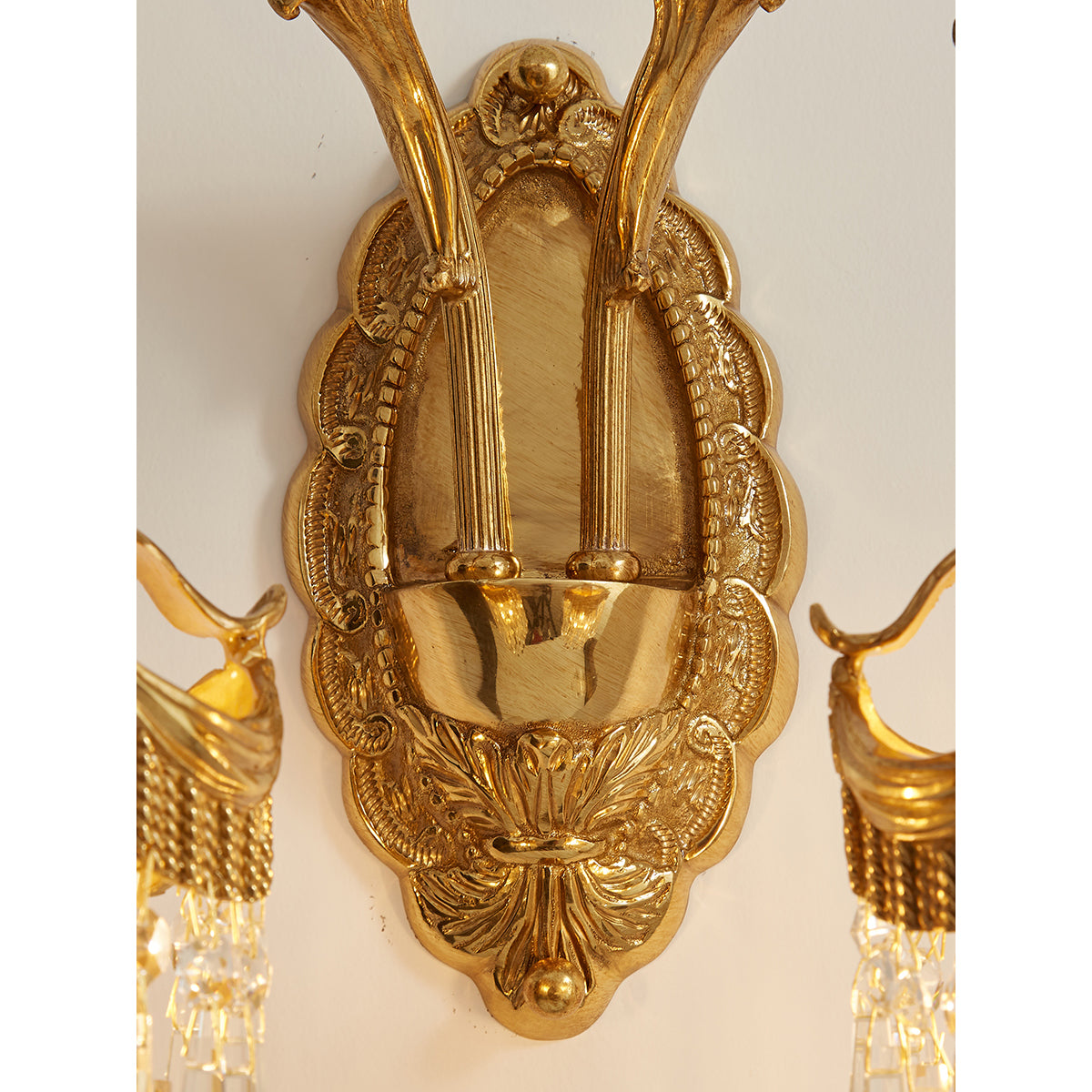 Evangeline Brass Wall Lamp – French Provincial Crystal Sconce