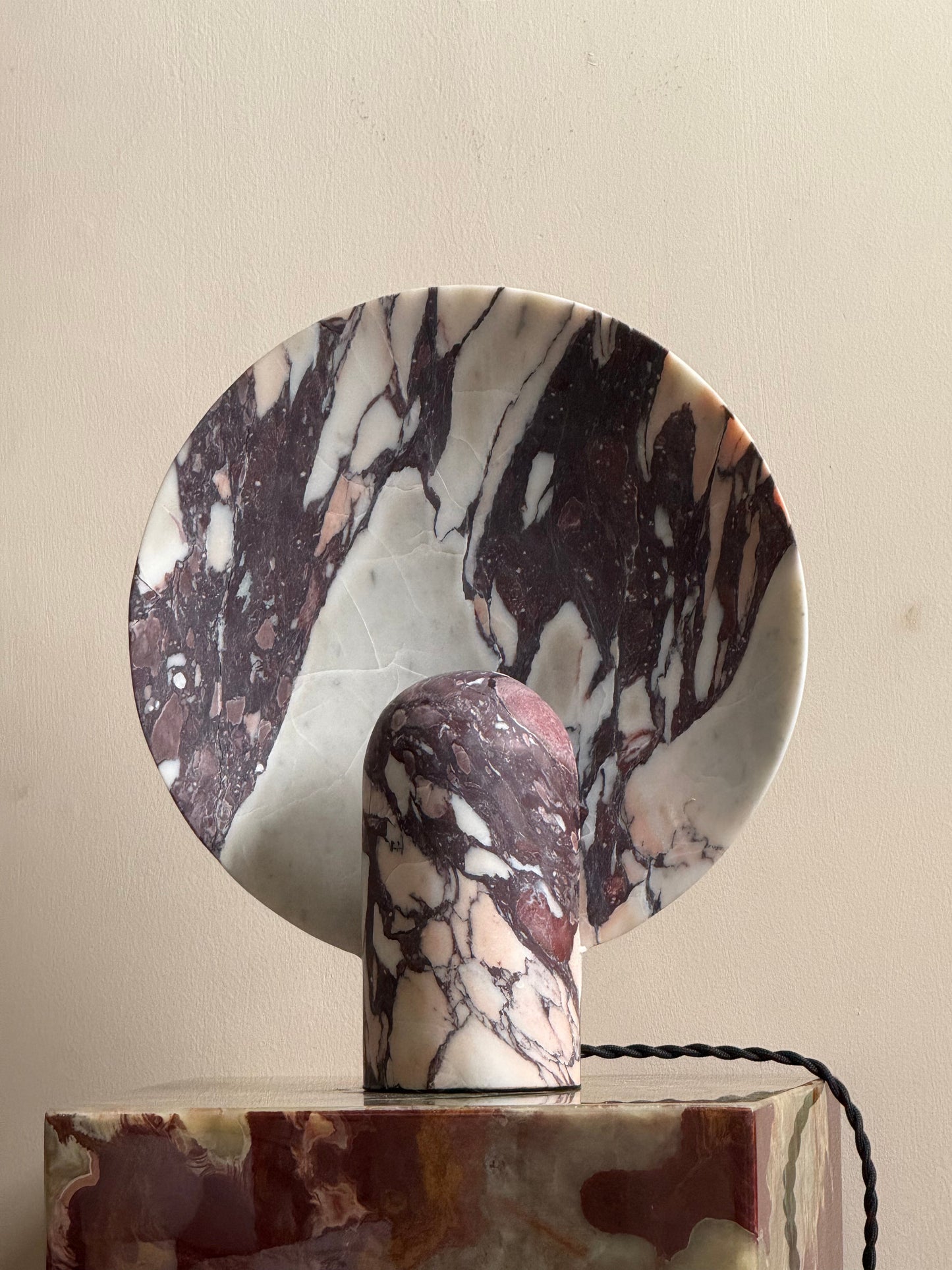 Fan Marble Table Lamp - Sculptural Fan-Shaped Natural Stone & Jade Table Light