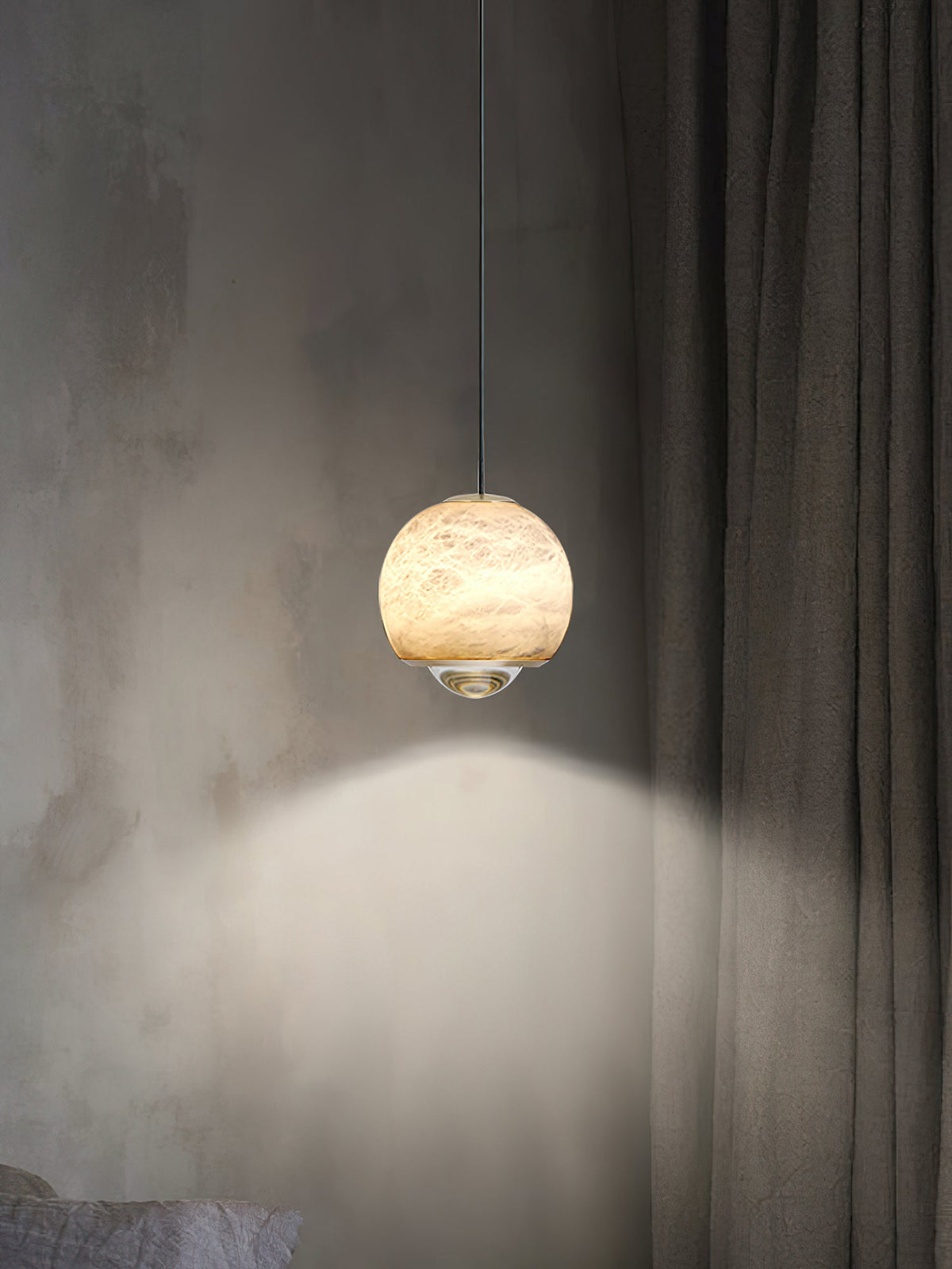 Ferox Alabaster Pendant Light – Natural Spanish Stone & Brass LED Hanging Light