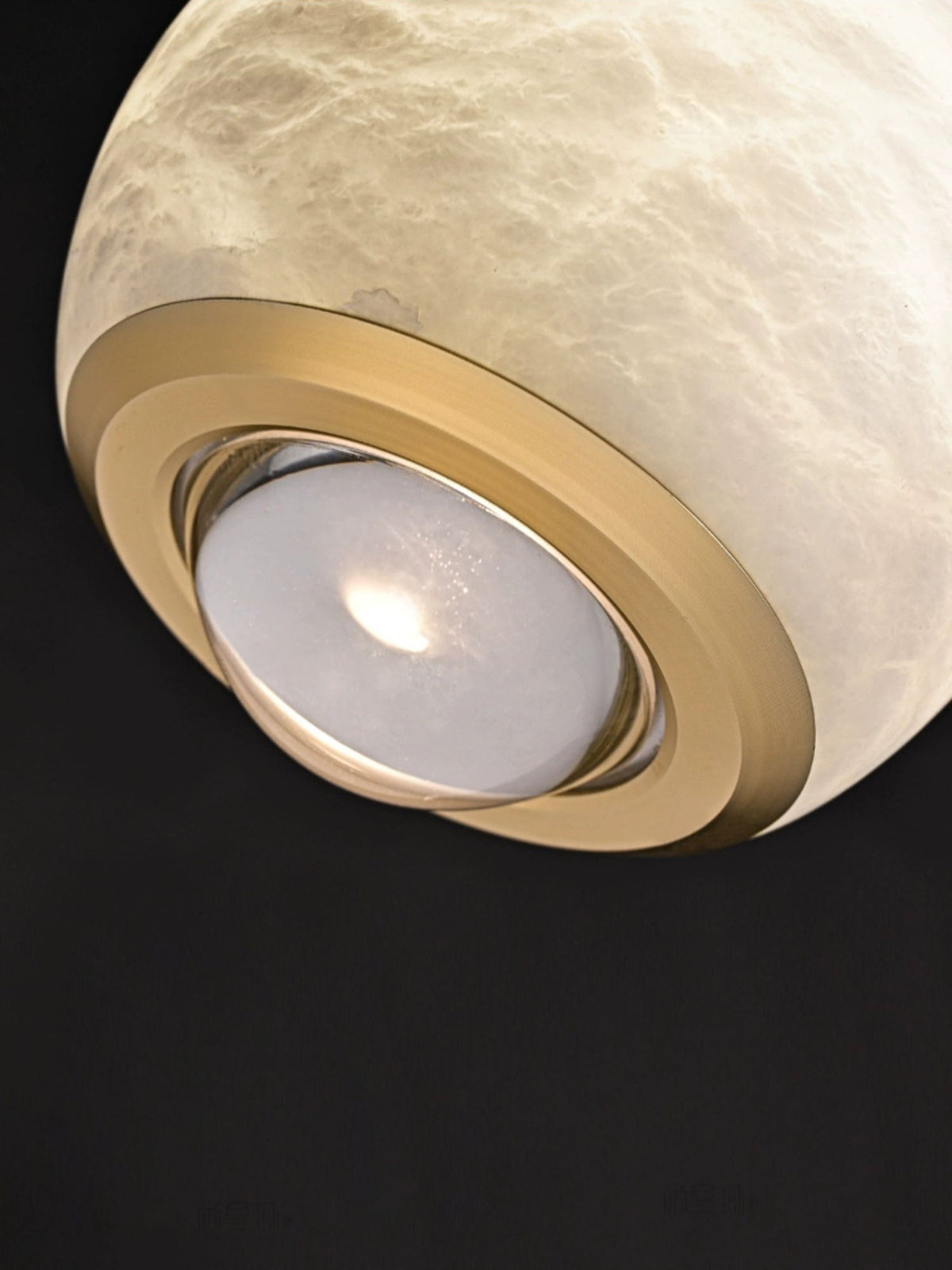 Ferox Alabaster Pendant Light – Natural Spanish Stone & Brass LED Hanging Light