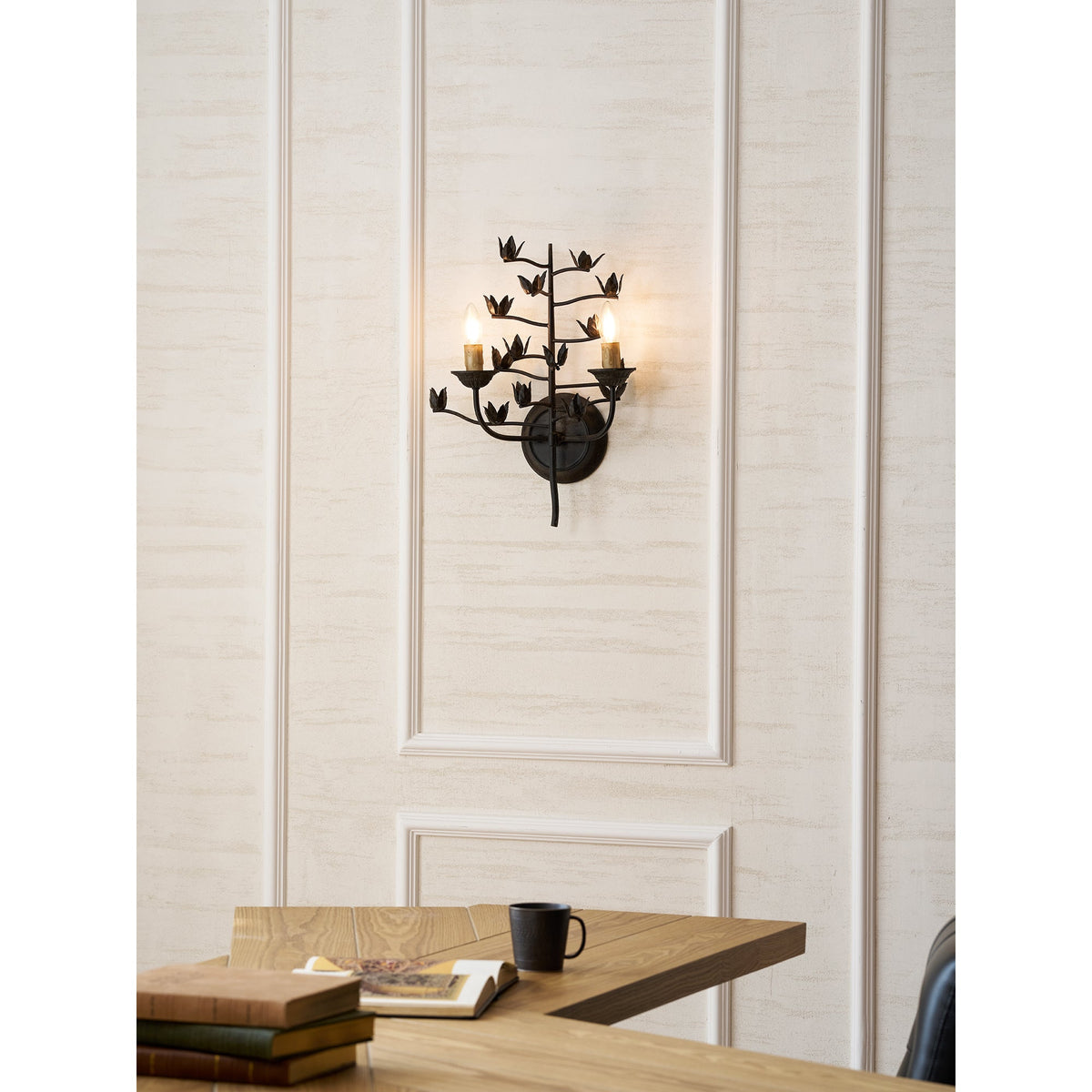 Ferroarte Branch Wall Lamp – Rust Iron Botanical Wall Sconce