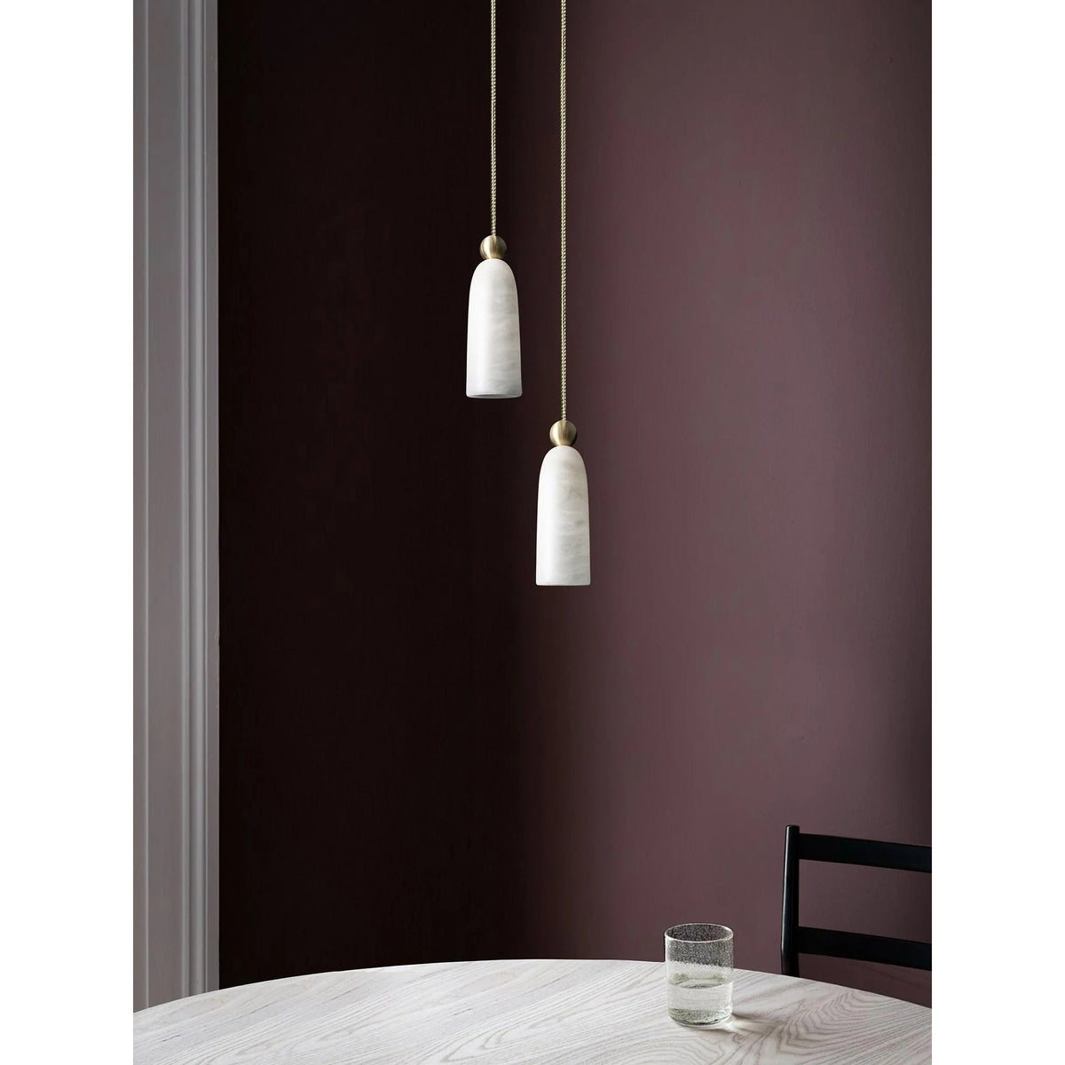 Figure Alabaster Pendant Lamp – Minimalist Brass & Natural Stone Hanging Light