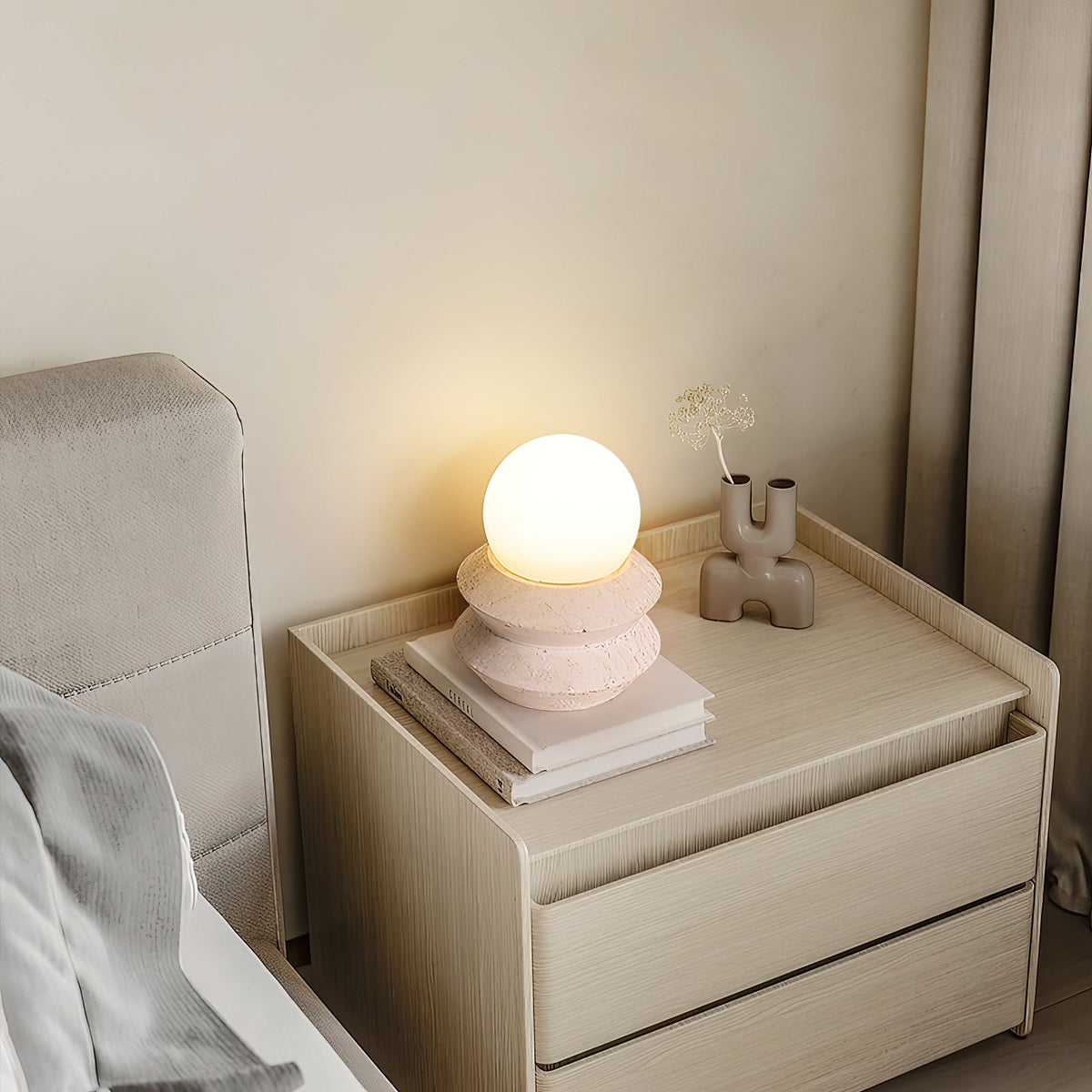 Fin Travertine Table Lamp (Built-in Battery) – Cordless Natural Stone Accent Light