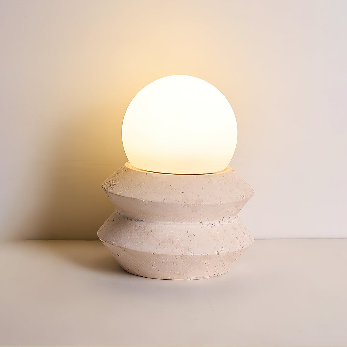 Fin Travertine Table Lamp (Built-in Battery) – Cordless Natural Stone Accent Light