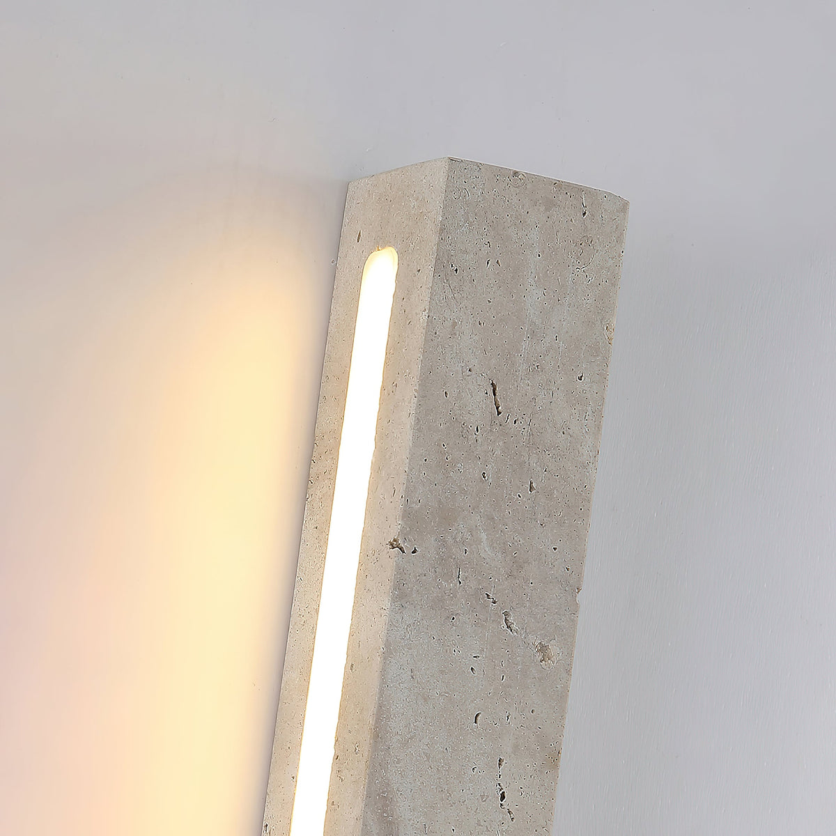Fini Wall Lamp – Natural Travertine LED Wall Sconce