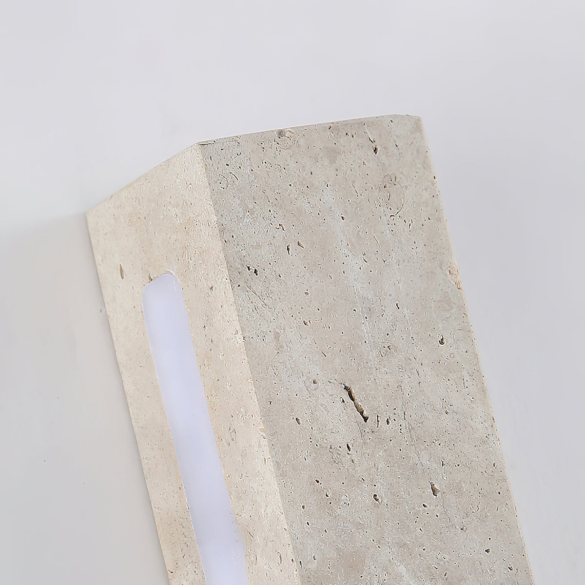 Fini Wall Lamp – Natural Travertine LED Wall Sconce