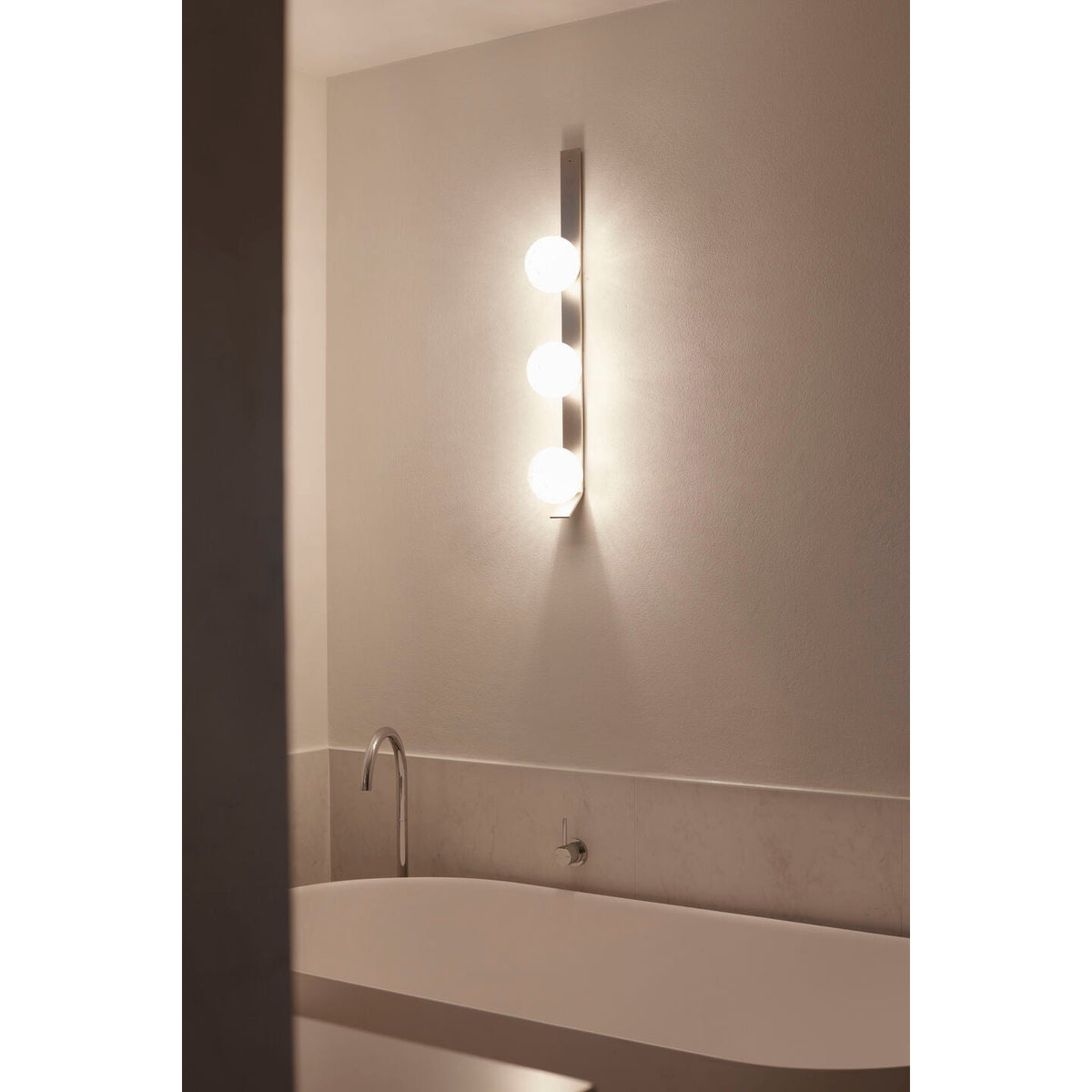 Fizi Wall Lamp - Champagne Bubble Glass & Copper Wall Sconce