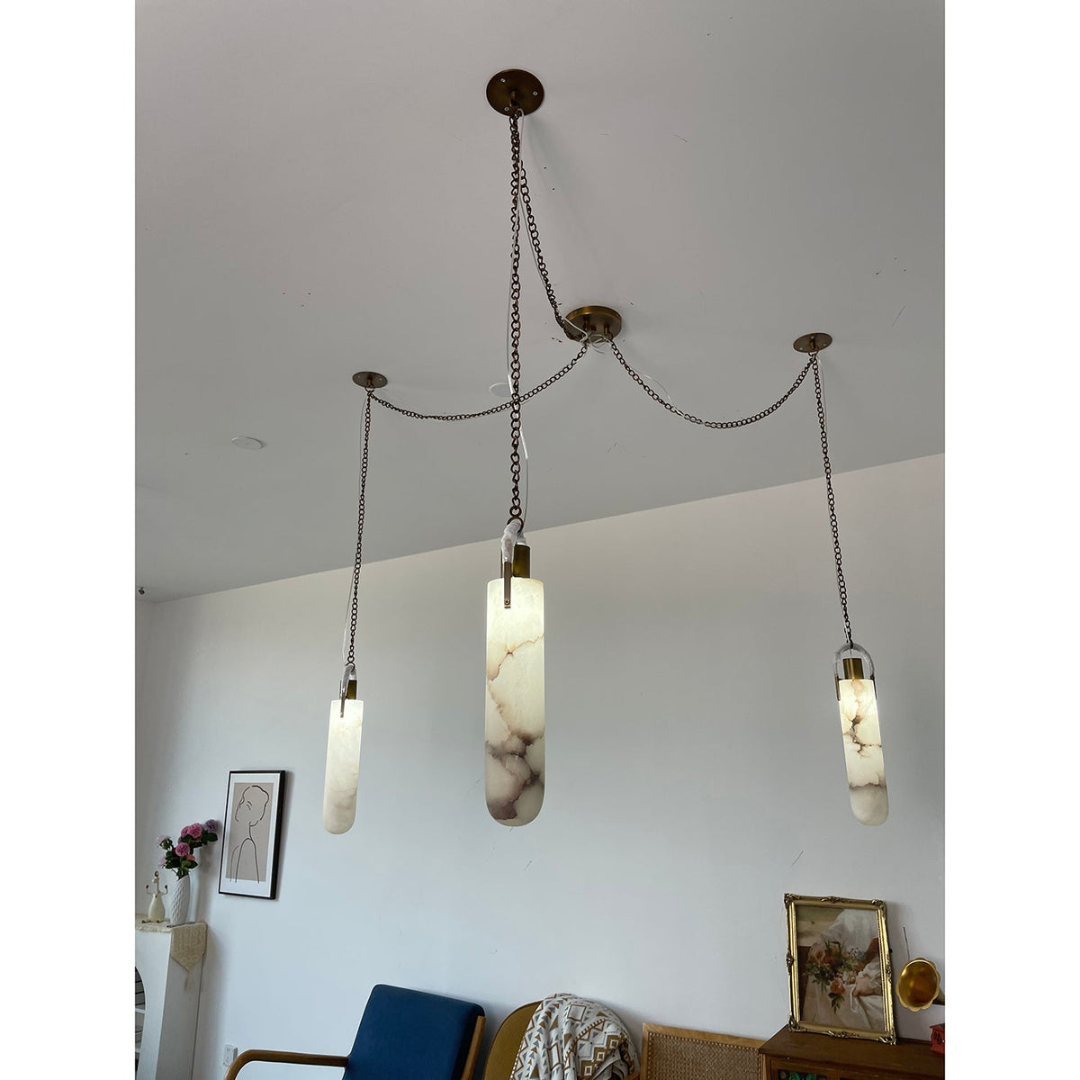 Flint Alabaster Pendant Lamp - Natural Spanish Alabaster & Fine Jewelry Chain LED Pendant