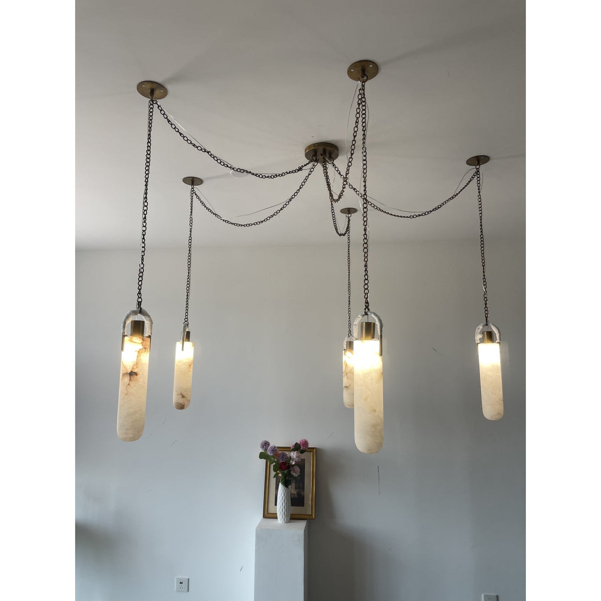 Flint Alabaster Pendant Lamp - Natural Spanish Alabaster & Fine Jewelry Chain LED Pendant