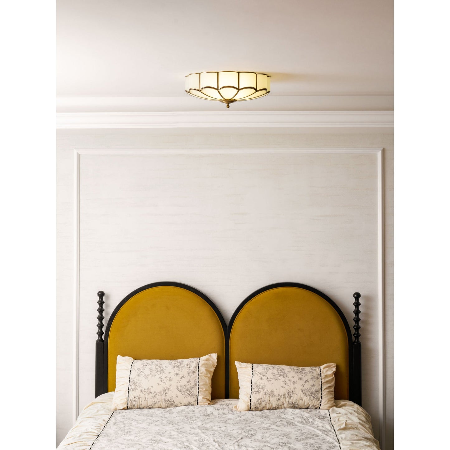 Flower Shape Glass Ceiling Lamp - Postmodern Brass & Petal Glass Flush Mount