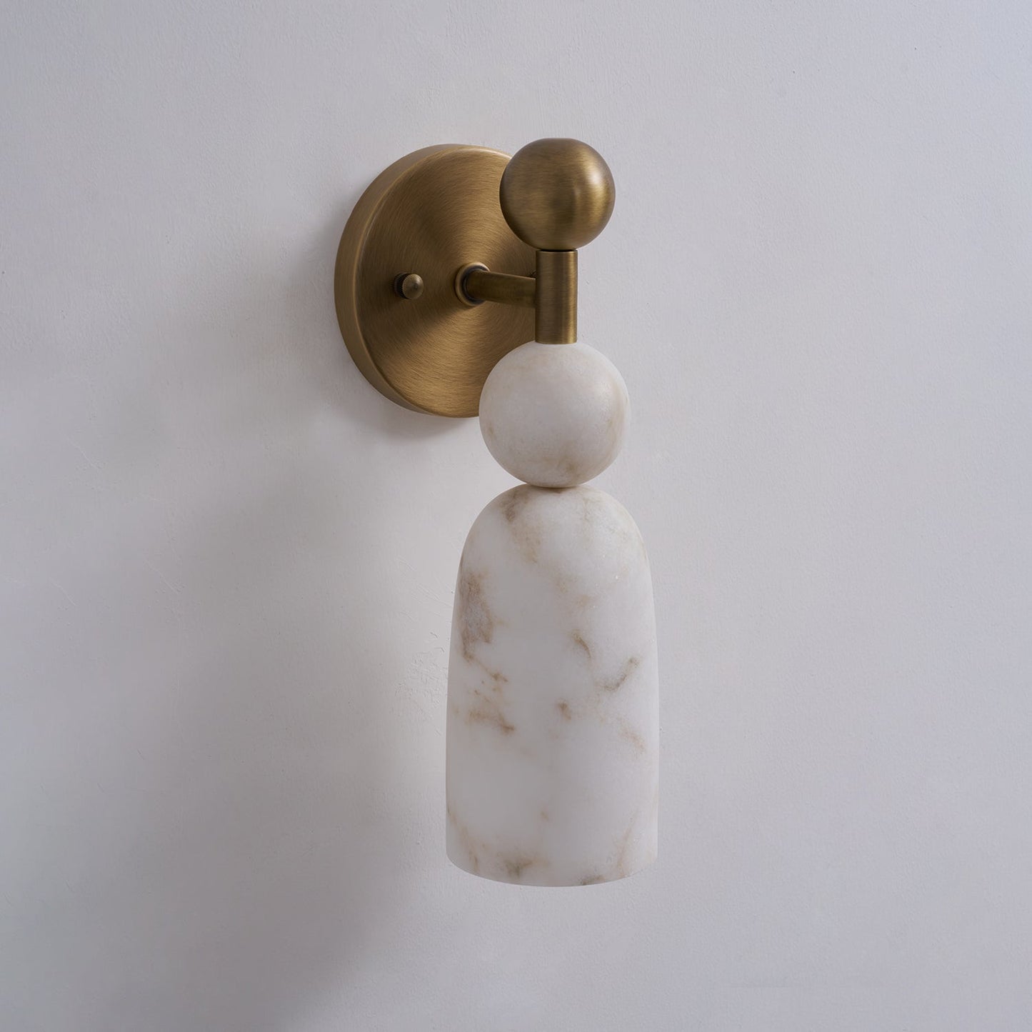 Flume Alabaster Wall Lamp - Vintage-Inspired Brass & Marble Sconce