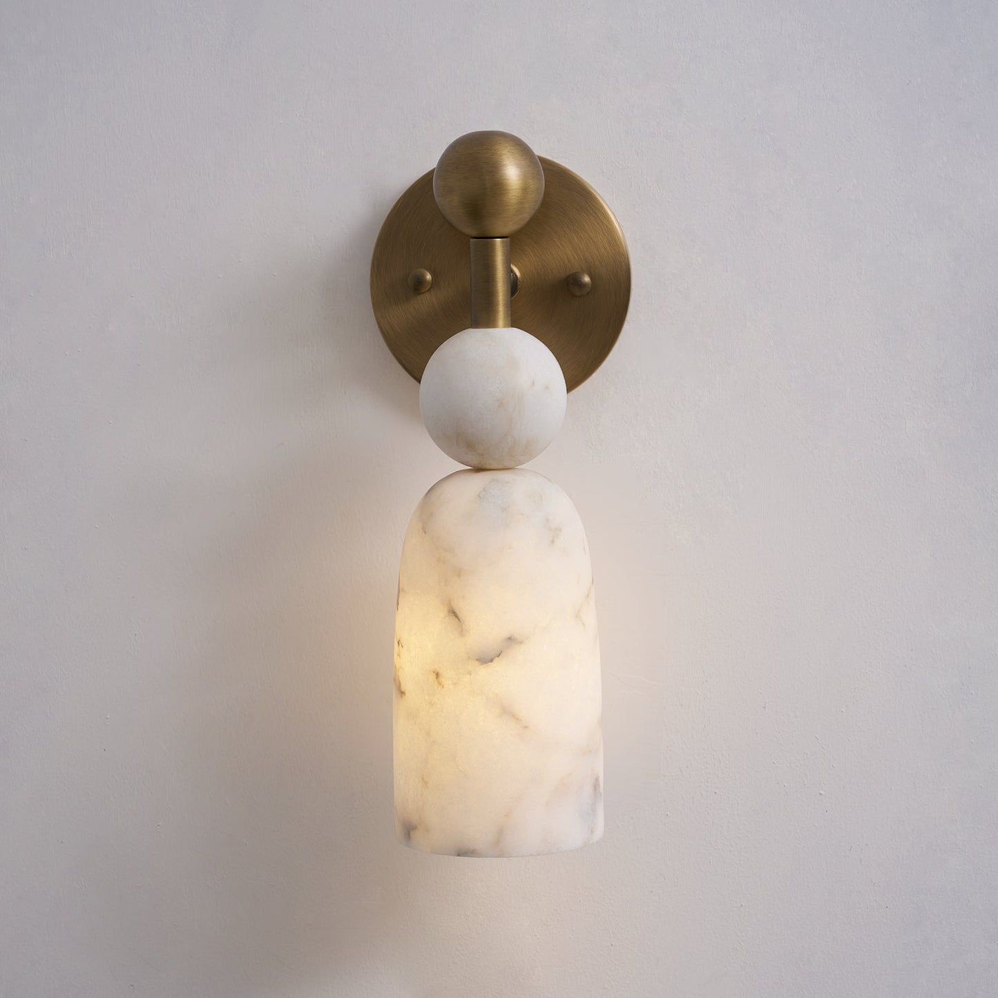 Flume Alabaster Wall Lamp - Vintage-Inspired Brass & Marble Sconce