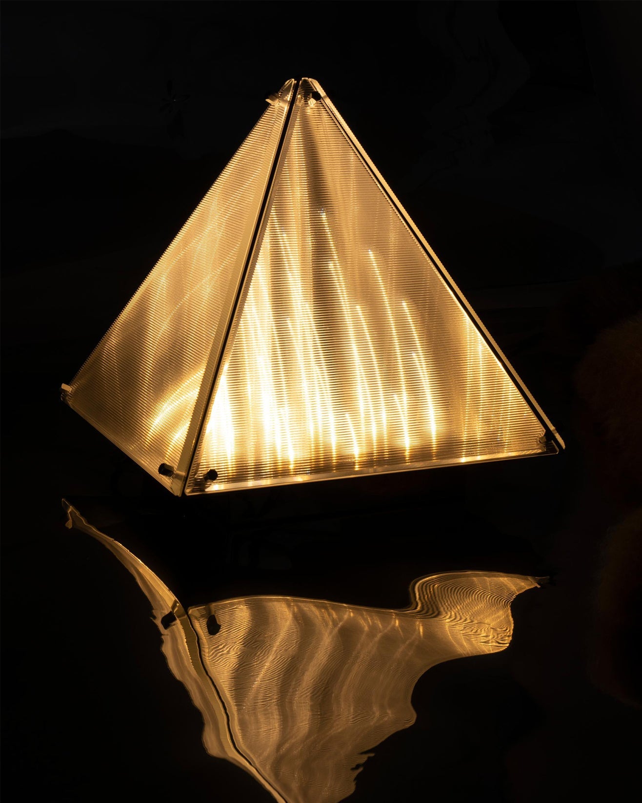 Fragment Table Lamp - Modern Stainless Steel Triangle Structural LED Light