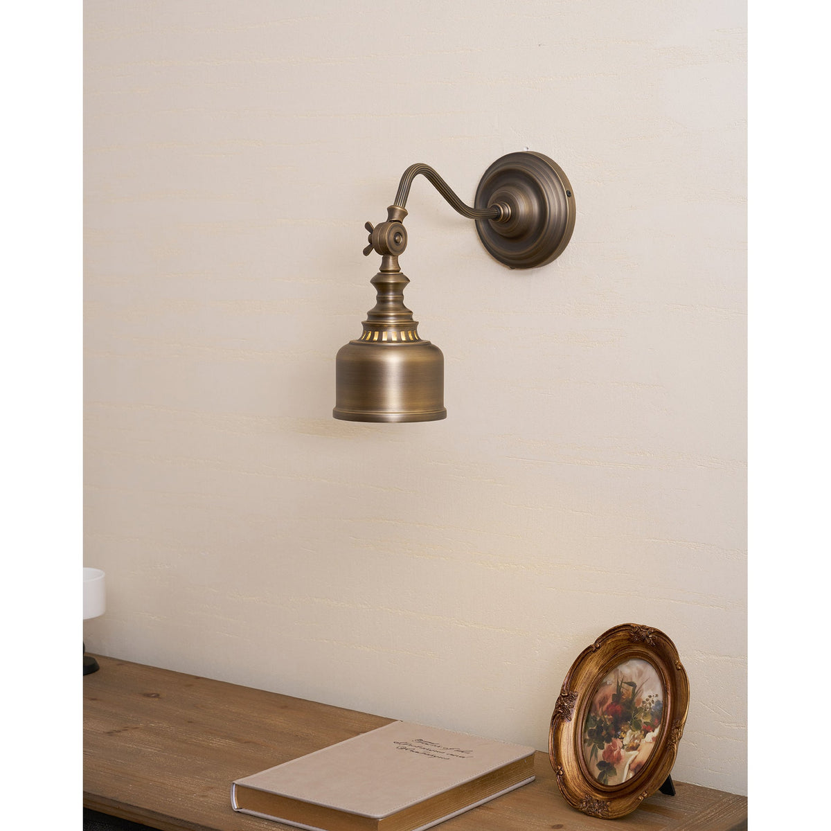 Addison Gooseneck Wall Lamp – Antique Brass Adjustable Arm Vintage Wall Sconce