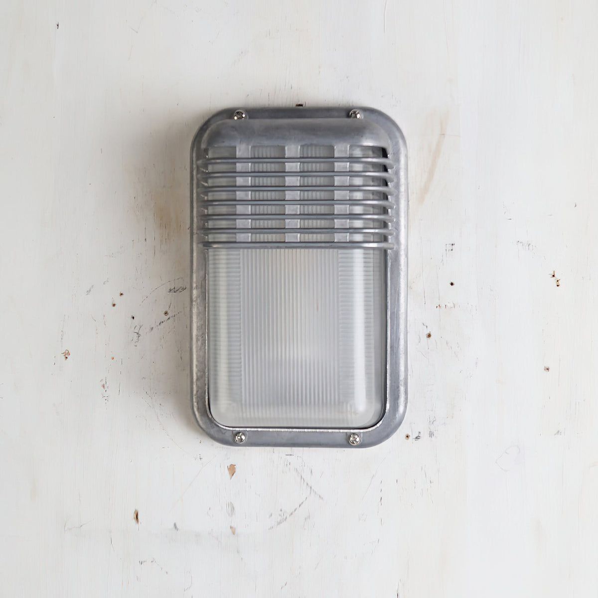 Garden Trading Chatham Outdoor Sconce - Weatherproof Aluminum & Frosted Glass Bulkhead Wall Light