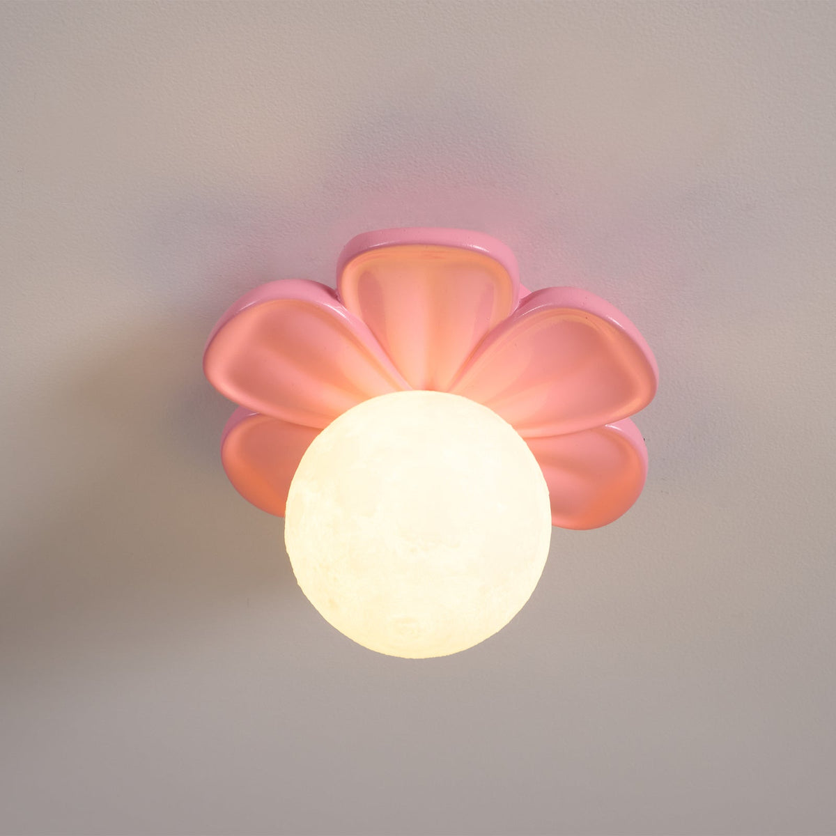 Cream Bloom Flower Ceiling Lamp – Flush Mount & Wall Sconce Sculpted Floral Light
