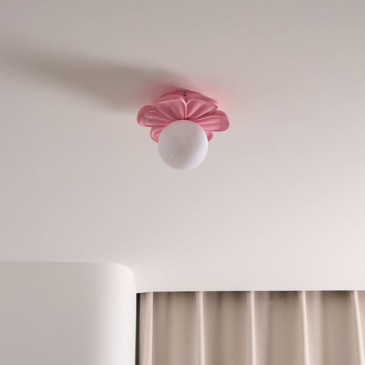 Cream Bloom Flower Ceiling Lamp – Flush Mount & Wall Sconce Sculpted Floral Light