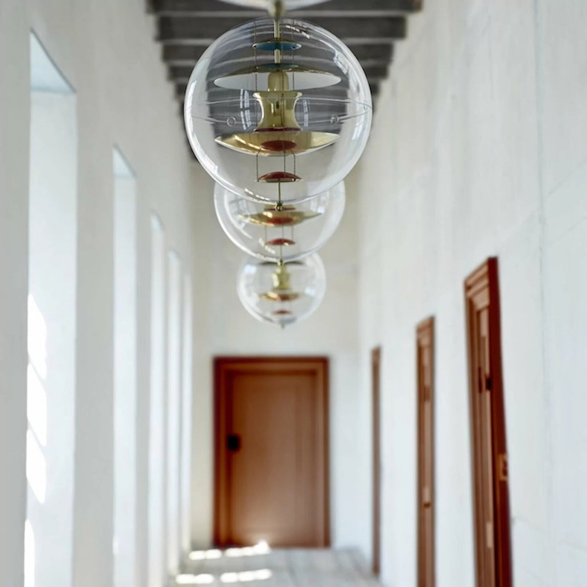 Globe Pendant Lamp - Mid-Century Futuristic Acrylic Sphere & Multi-Reflector Pendant Light