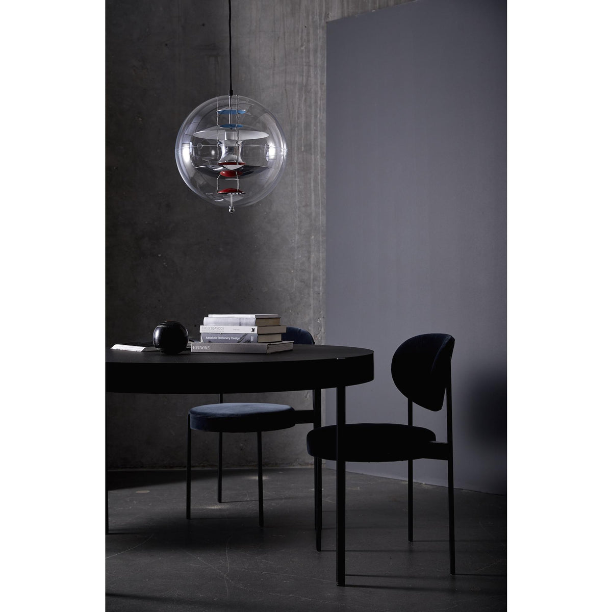 Globe Pendant Lamp - Mid-Century Futuristic Acrylic Sphere & Multi-Reflector Pendant Light