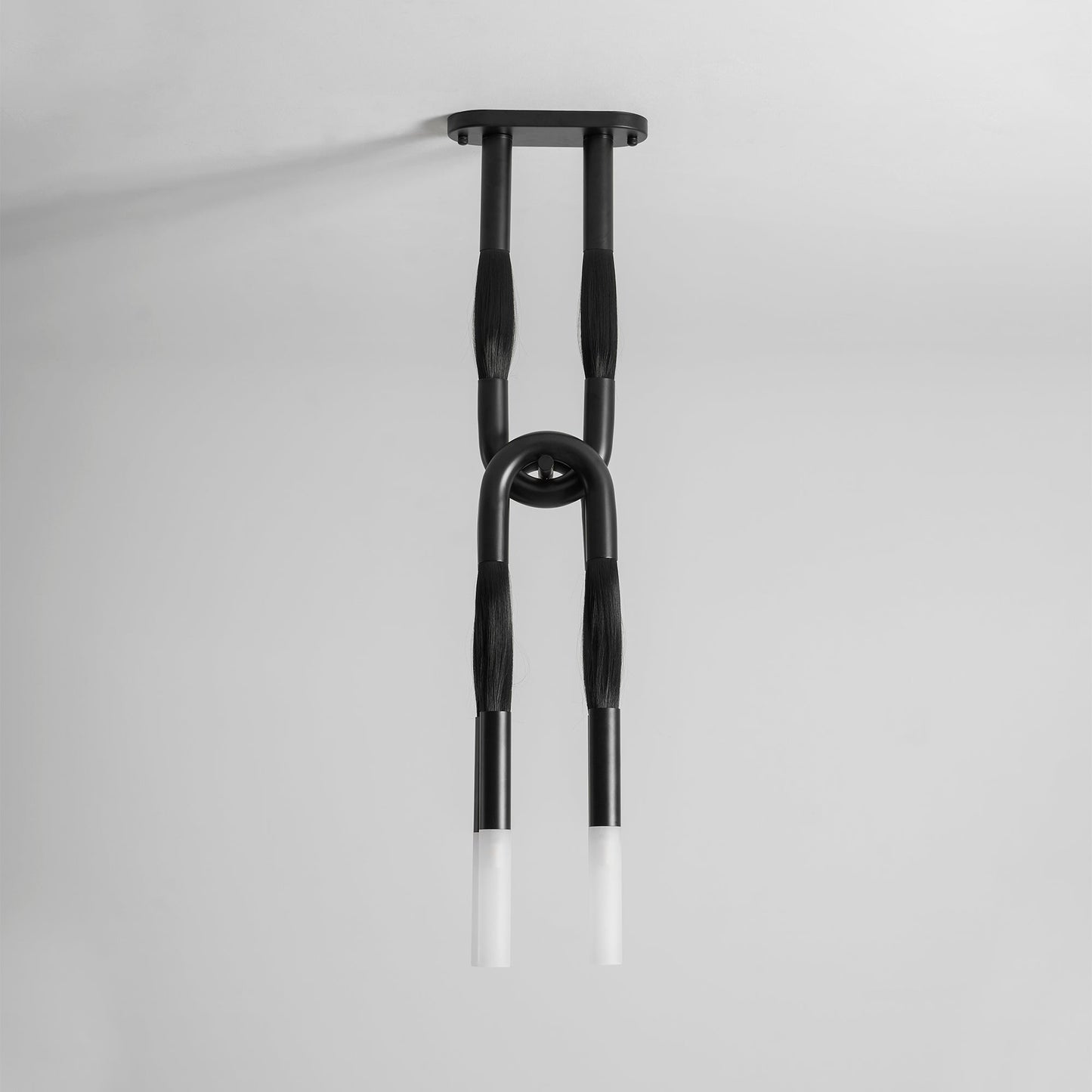 Head Antonia Pendant Lamp - Avant-Garde Faux Horsehair & Iron Pendan