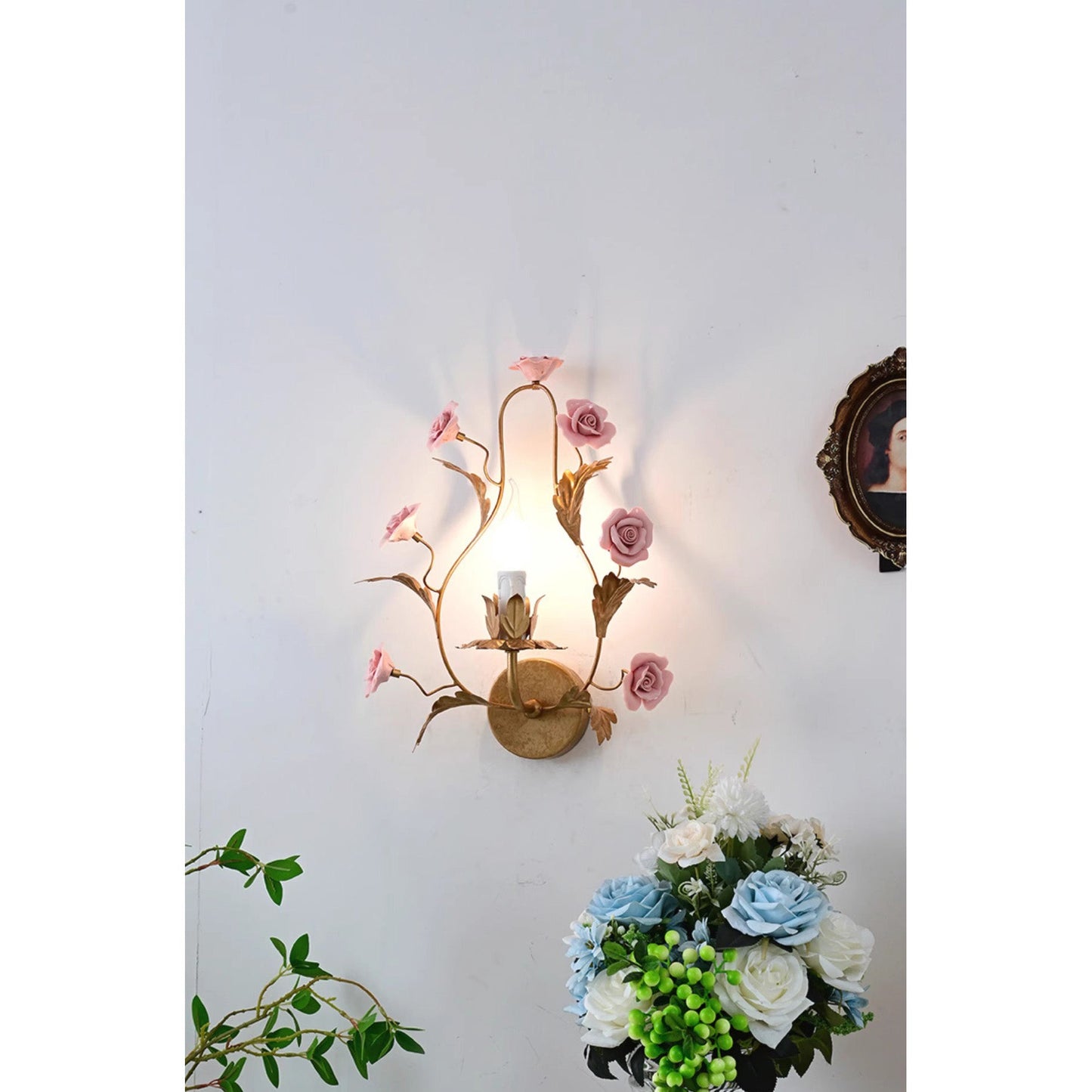 Heritage Floral Wall Lamp - Modern Ceramic & Brass Floral Sconce | Artistic Vanity Light